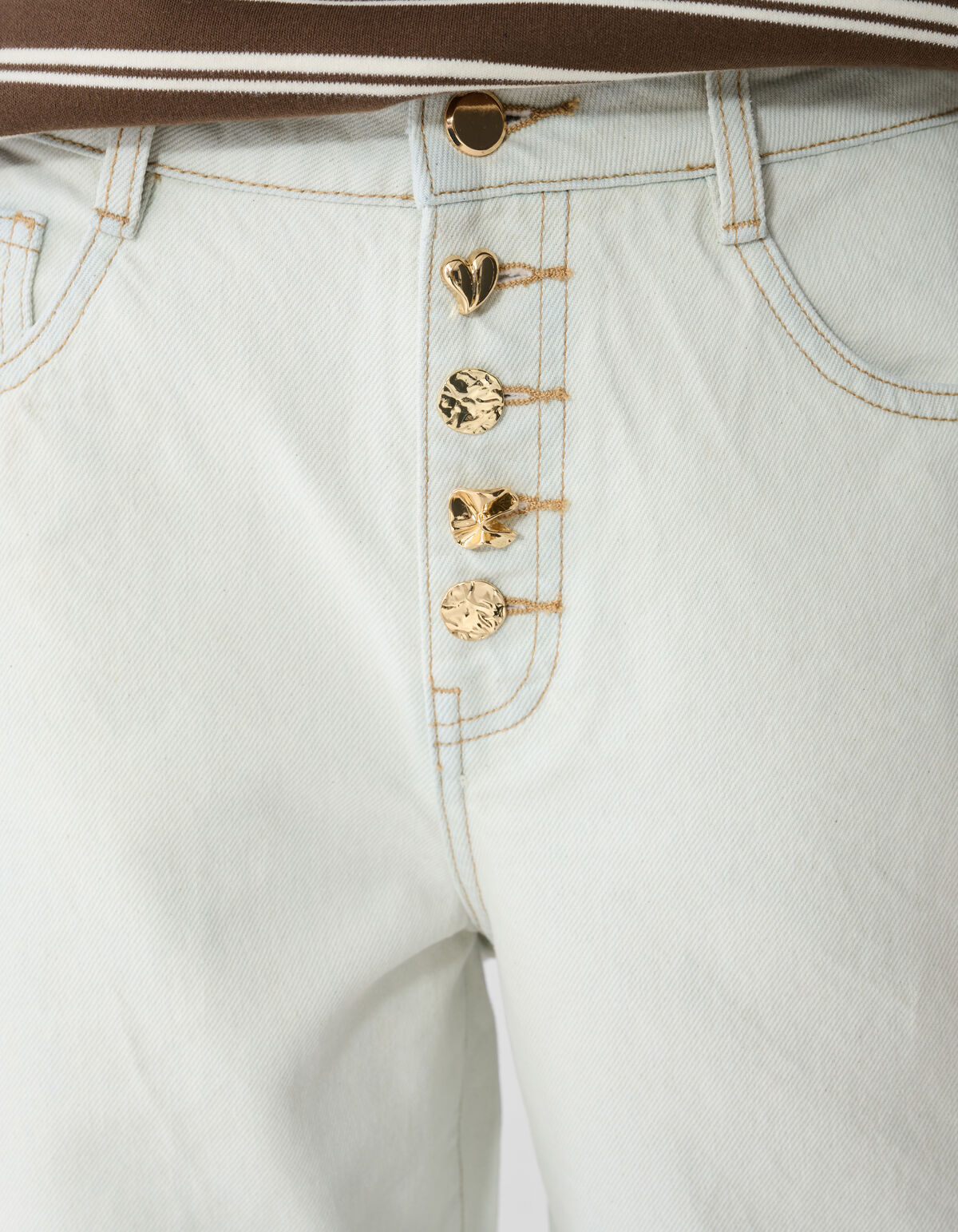 Fancy Button Barrel Fit Jeans Bleached SHOEBY WOMEN