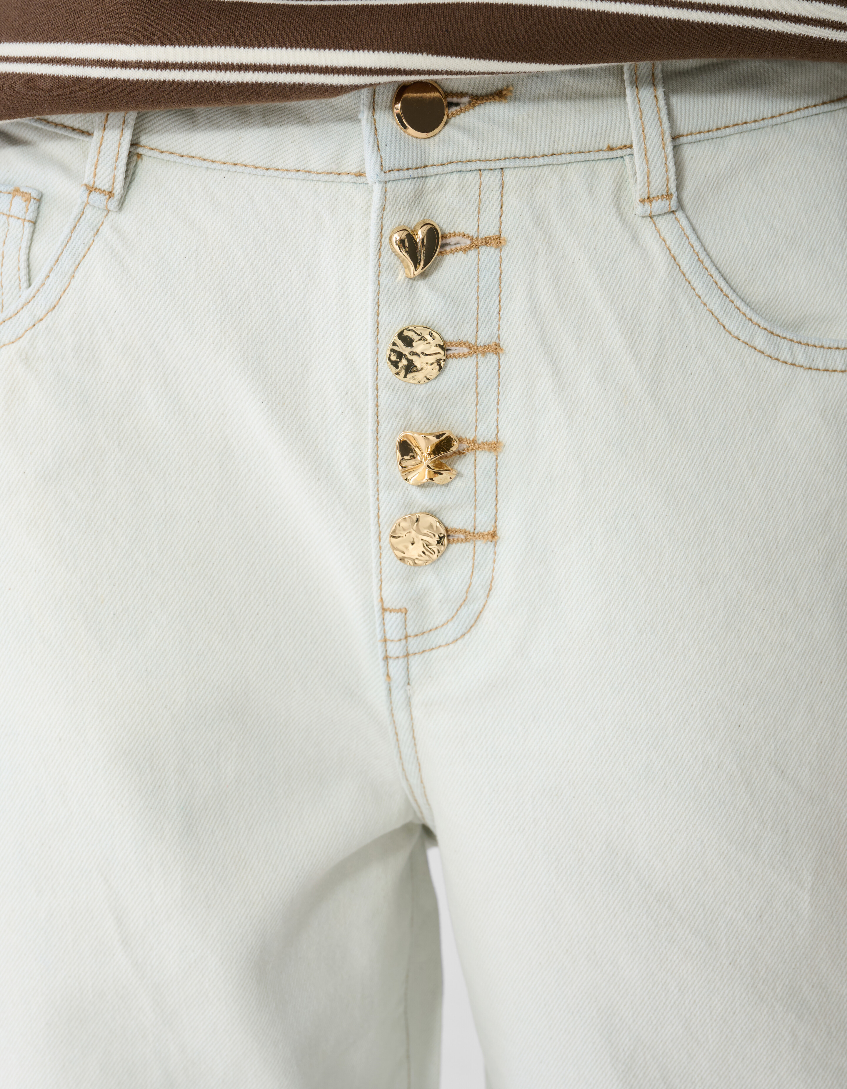 Fancy Button Barrel Fit Jeans Bleached SHOEBY WOMEN