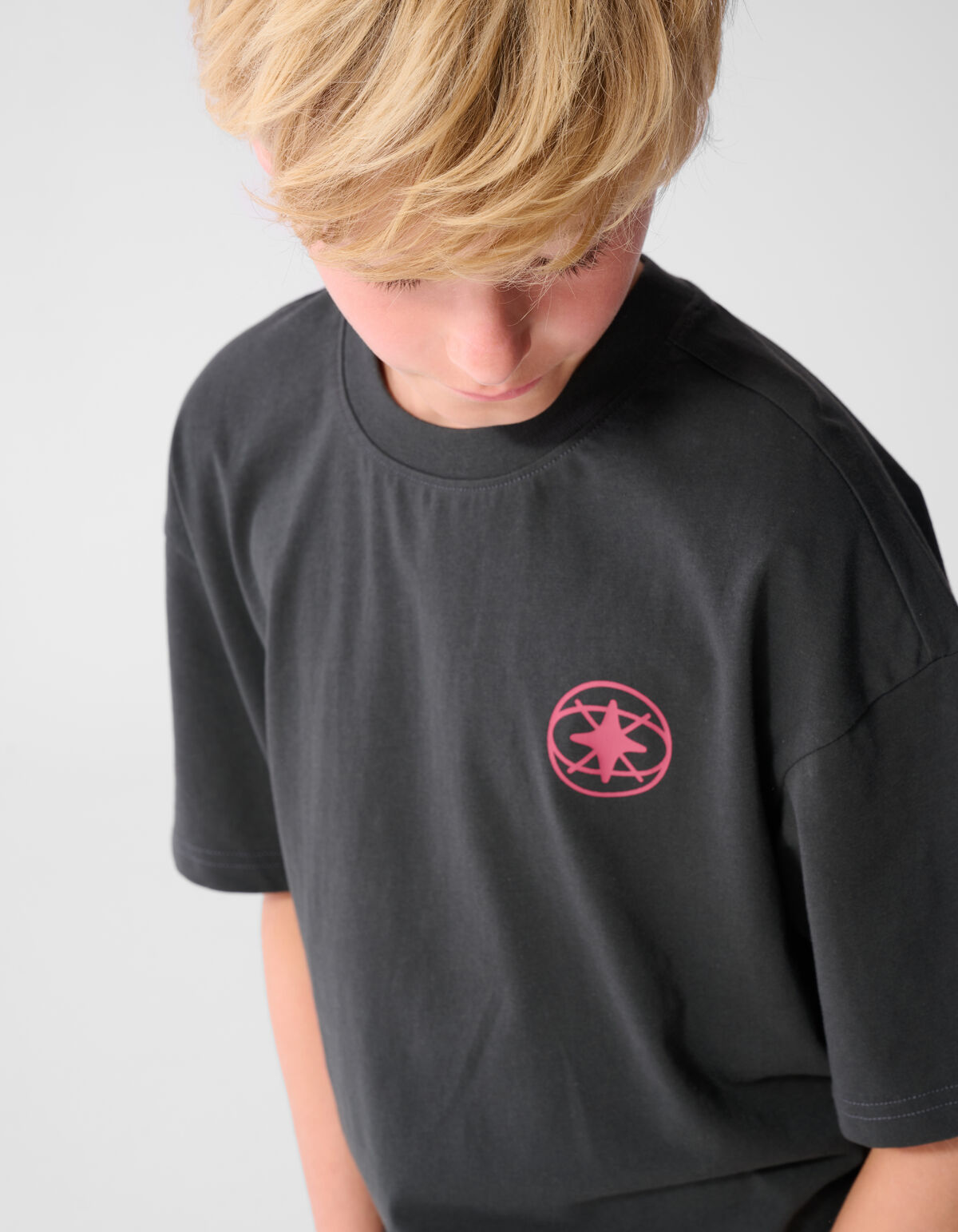 London Artwork T-shirt Donkergrijs SHOEBY BOYS