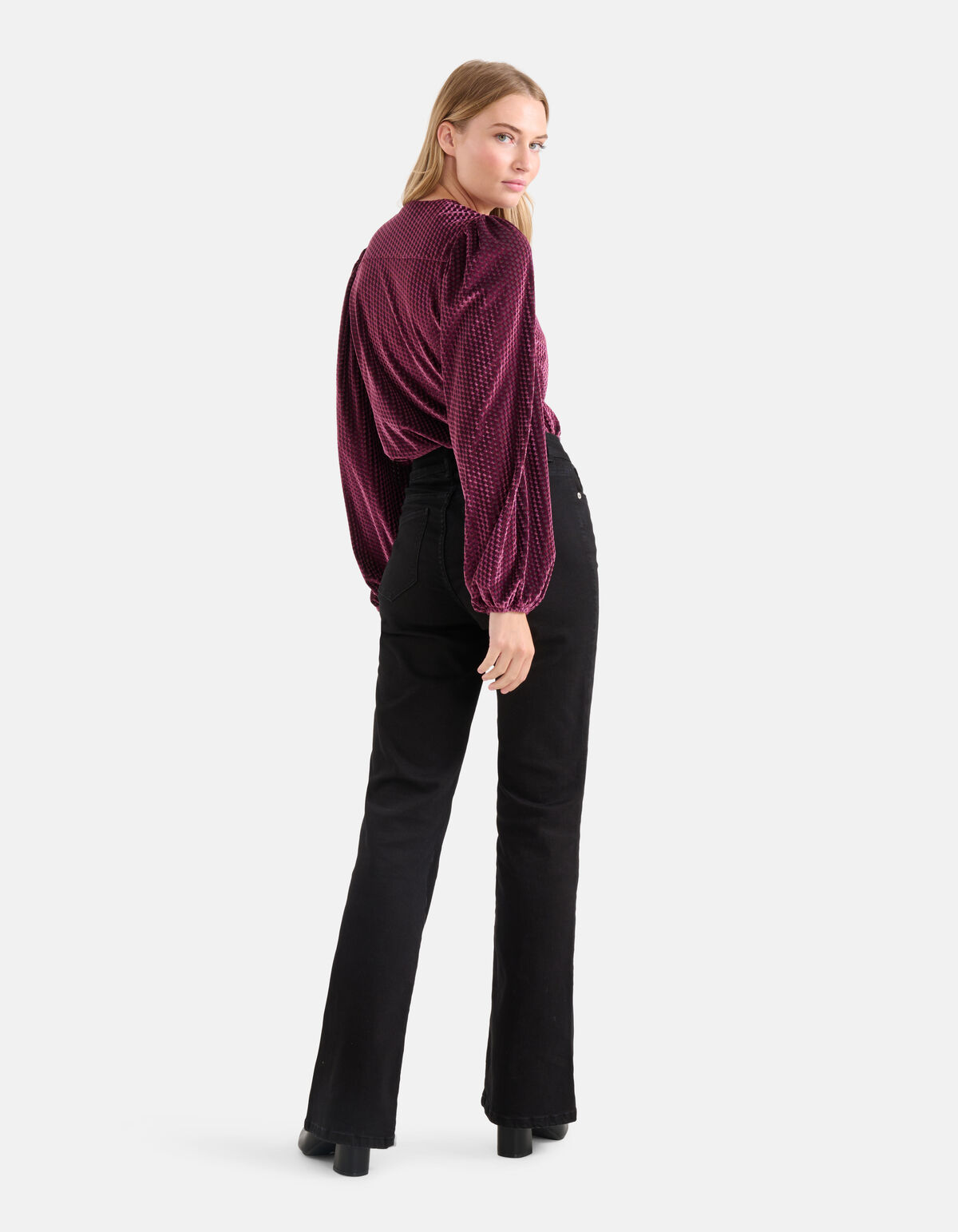 Velvet V-hals Top Paars SHOEBY WOMEN