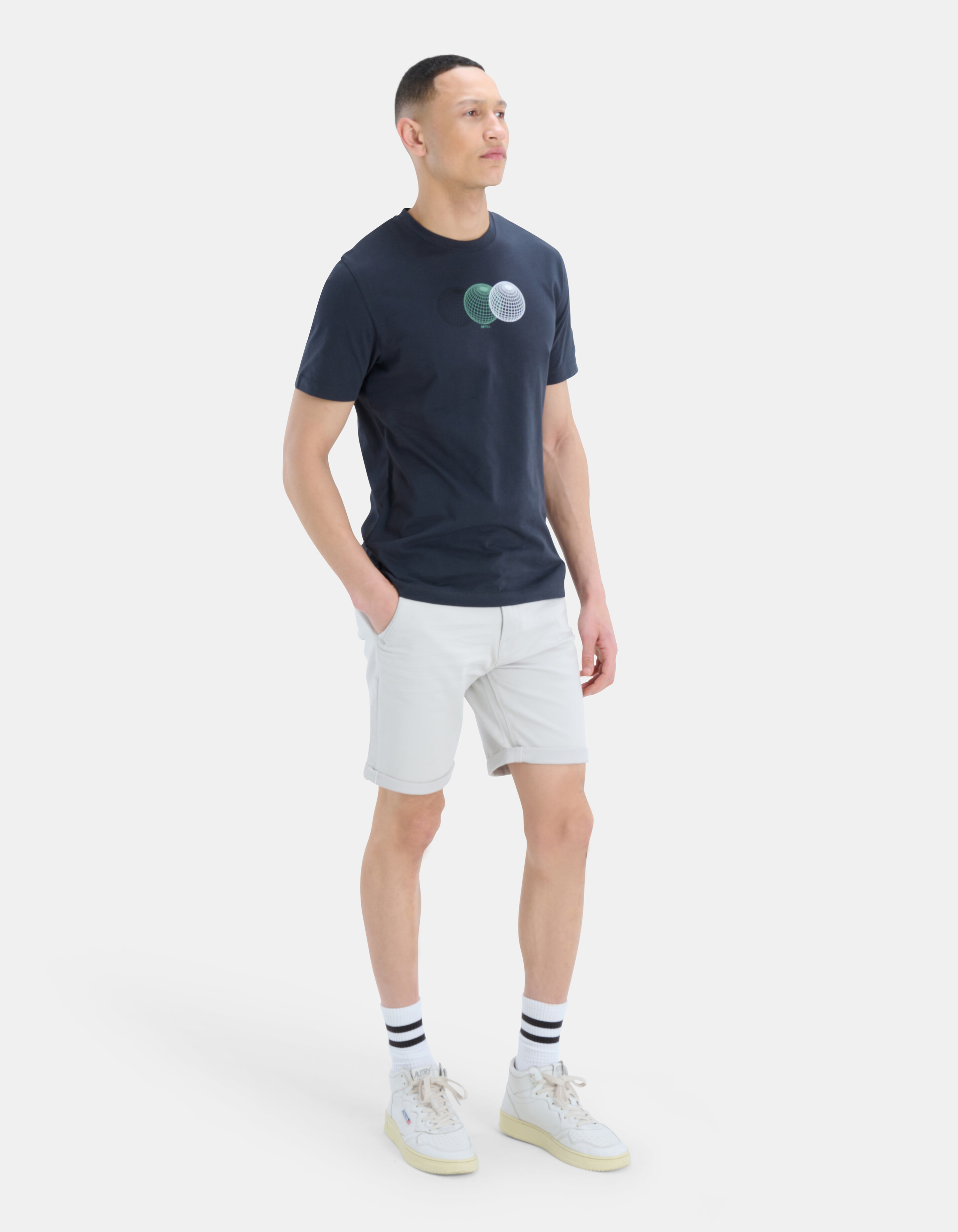 World T-shirt REFILL