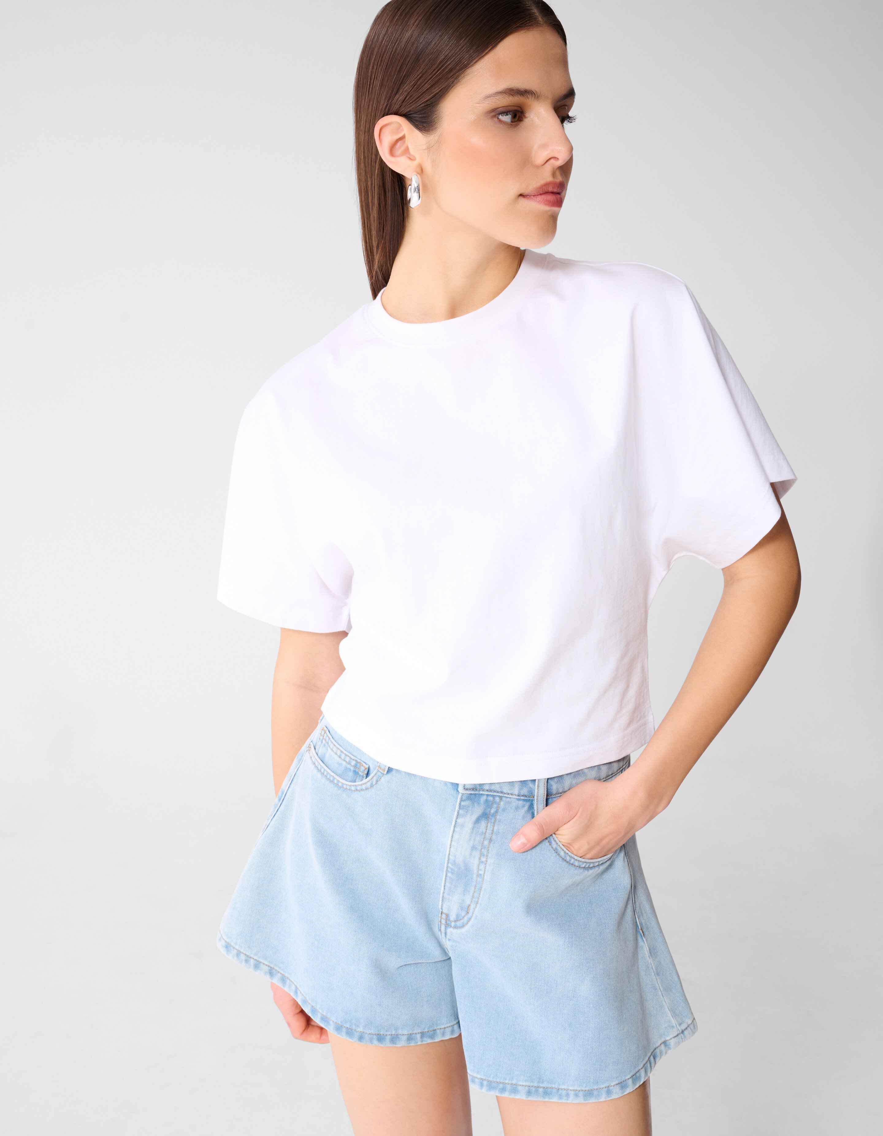 Big Sleeve T-shirt Wit By Monica SHOEBY WOMEN