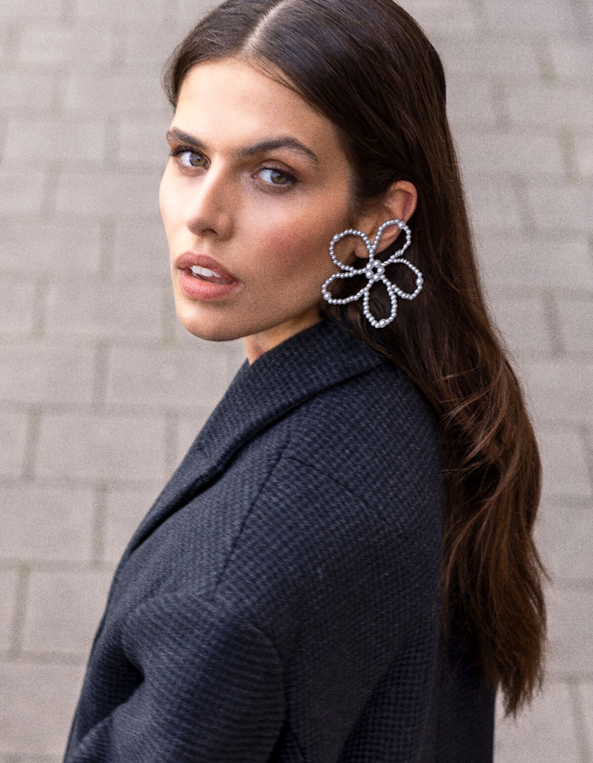 Big Flower Oorbellen Gebroken Wit SHOEBY ACCESSOIRES