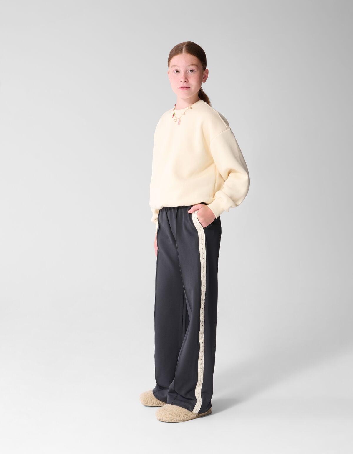 Studded Wide Leg Broek Donkergrijs SHOEBY GIRLS