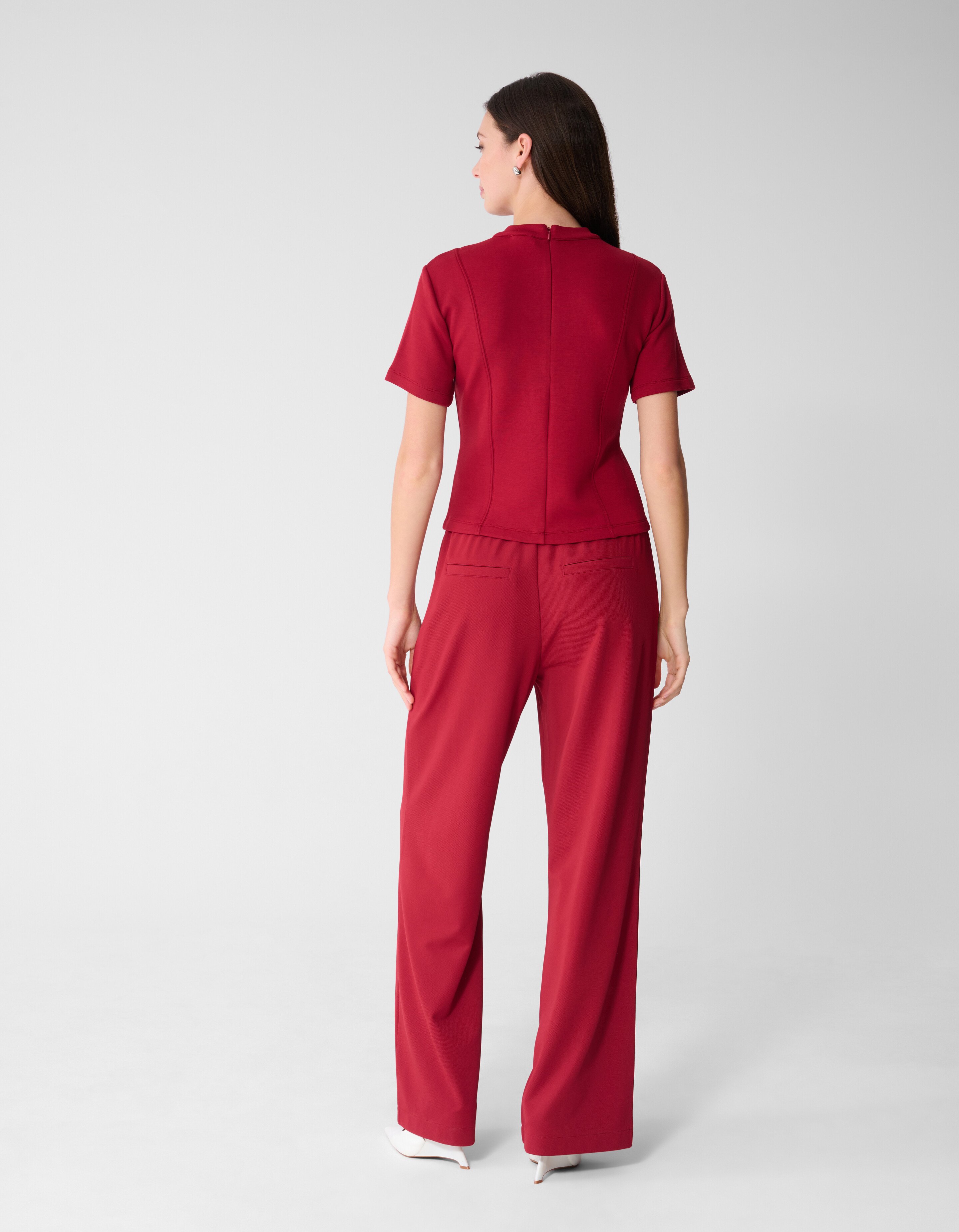 Fitted Cropped T-shirt Donkerrood SHOEBY WOMEN