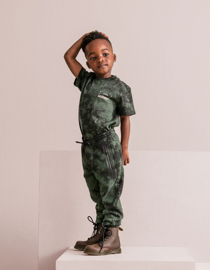 Ezra Jogger