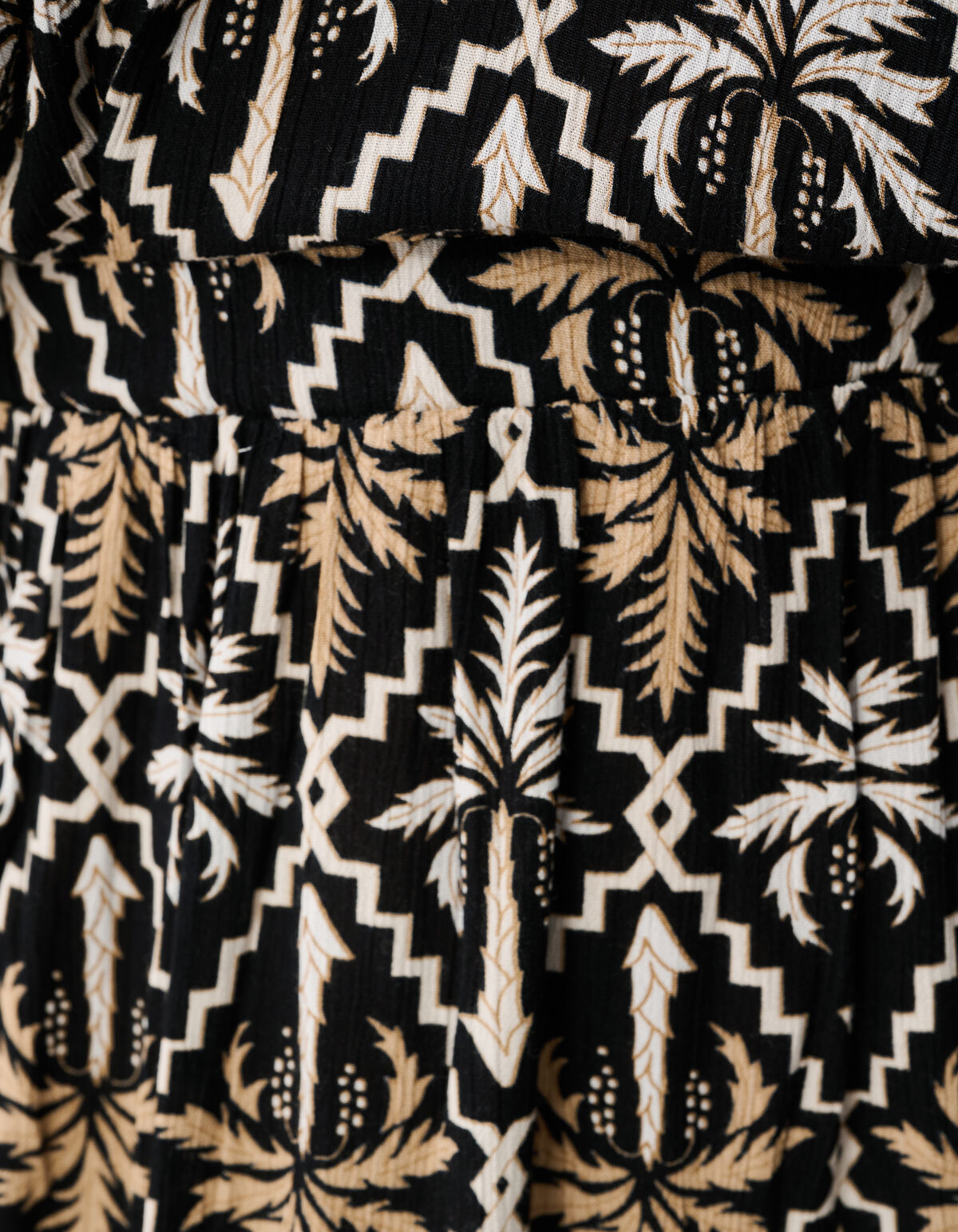 Printed Crinkle Mini Jurk Zwart/Wit SHOEBY WOMEN