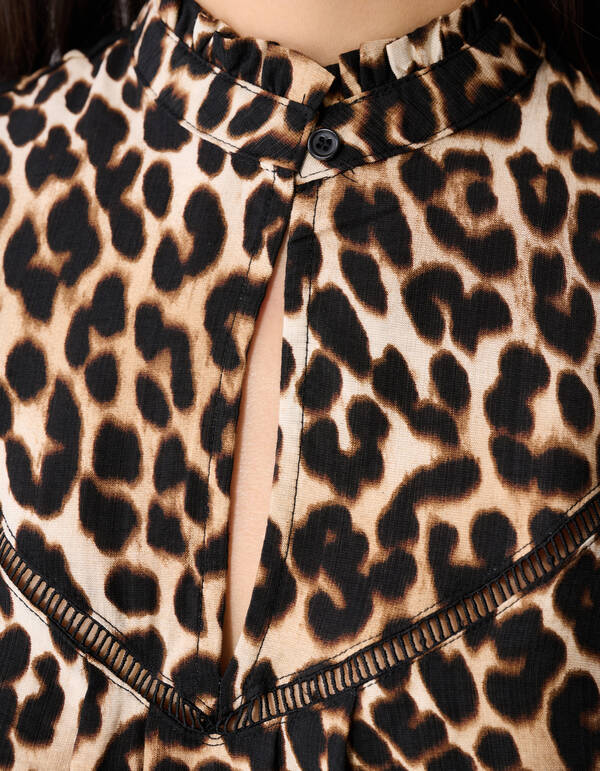 Leopard Ruffle Top Bruin SHOEBY WOMEN