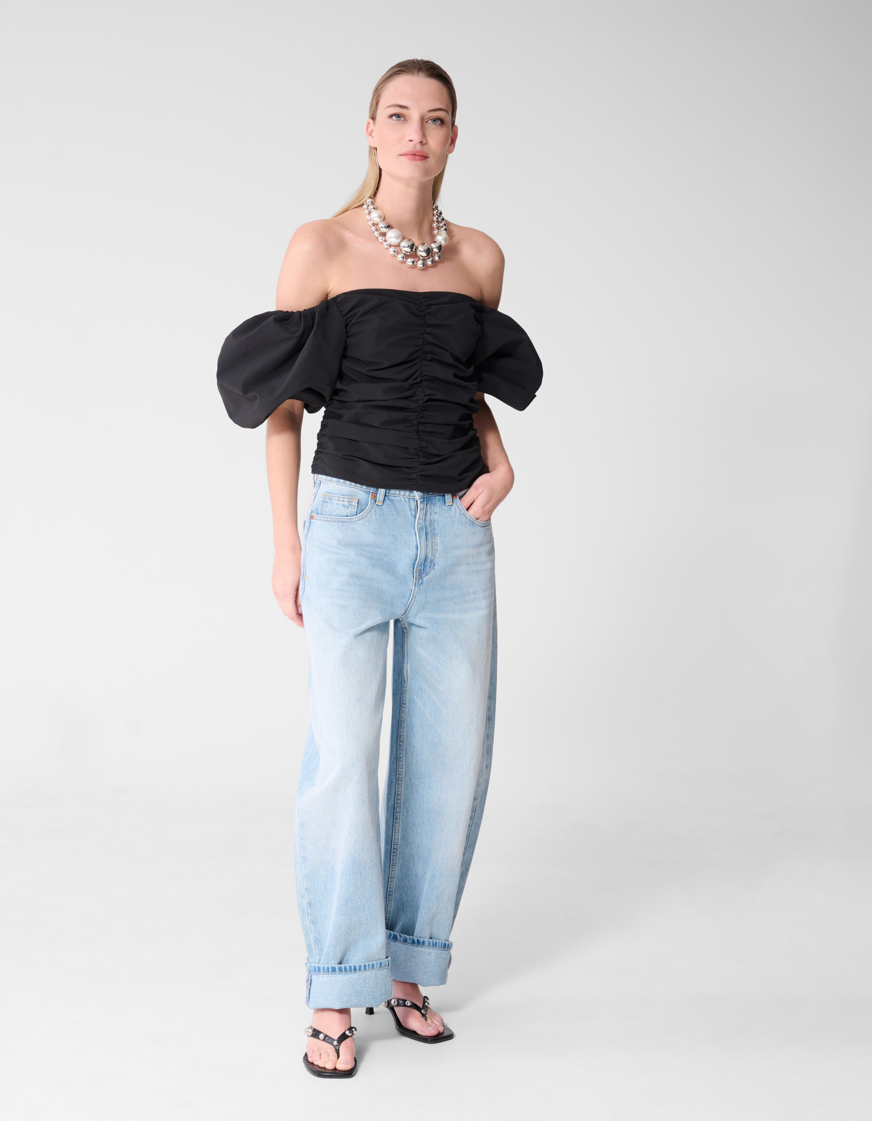 Geplooide Off Shoulder Top Zwart By Fred SHOEBY WOMEN