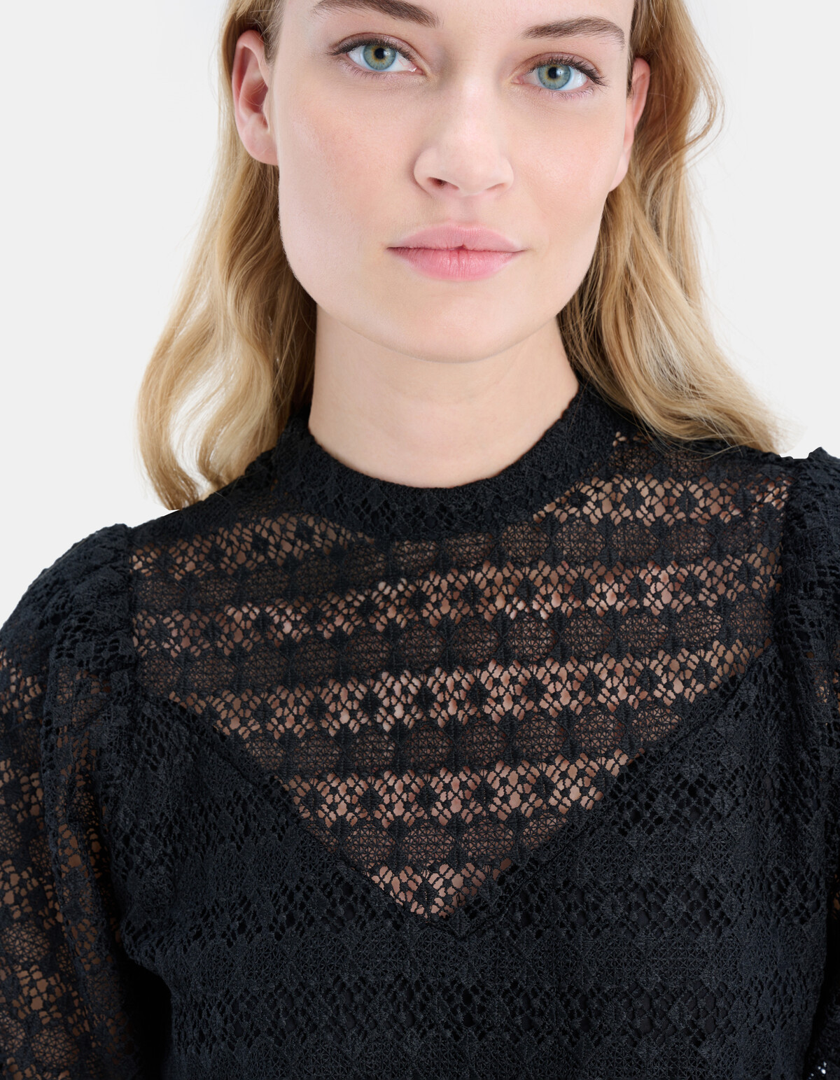 Lace Top By Fred EKSEPT