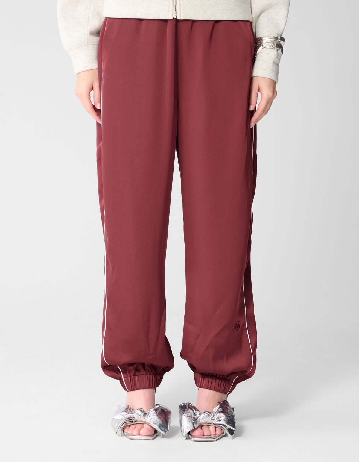 Satijnen Contrast Jogger Donkerrood SHOEBY WOMEN