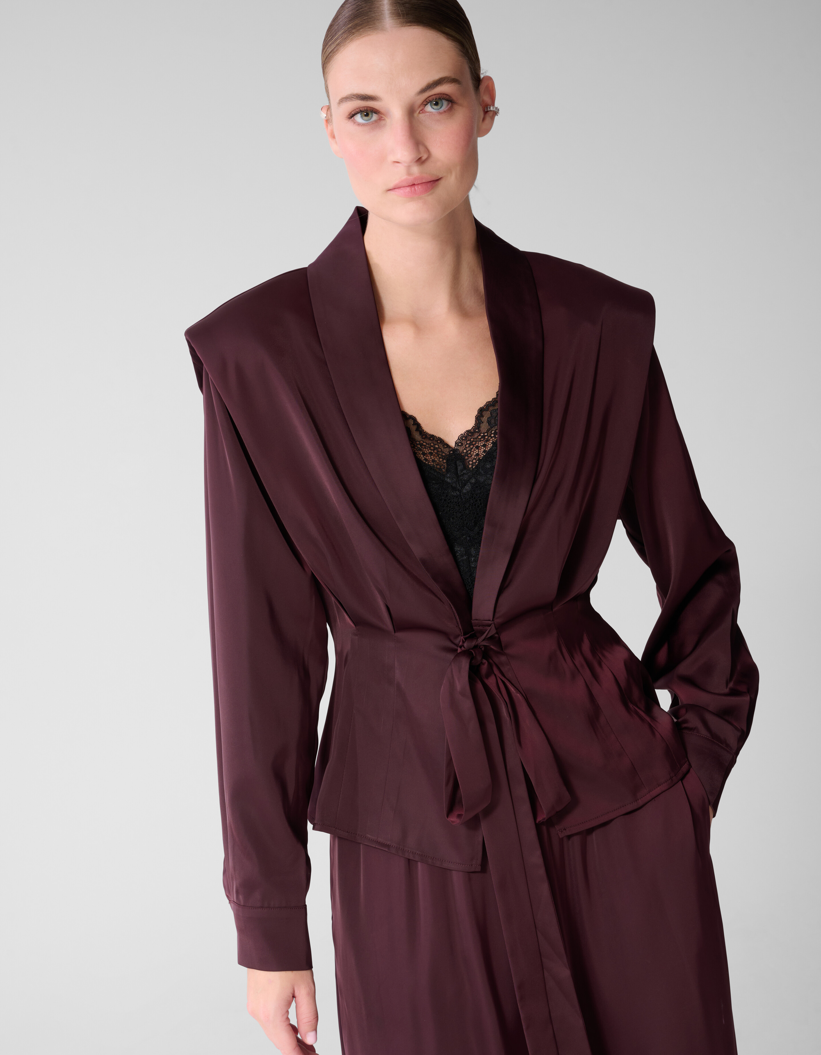 Getailleerde Blouse Donkerrood By Mieke SHOEBY WOMEN