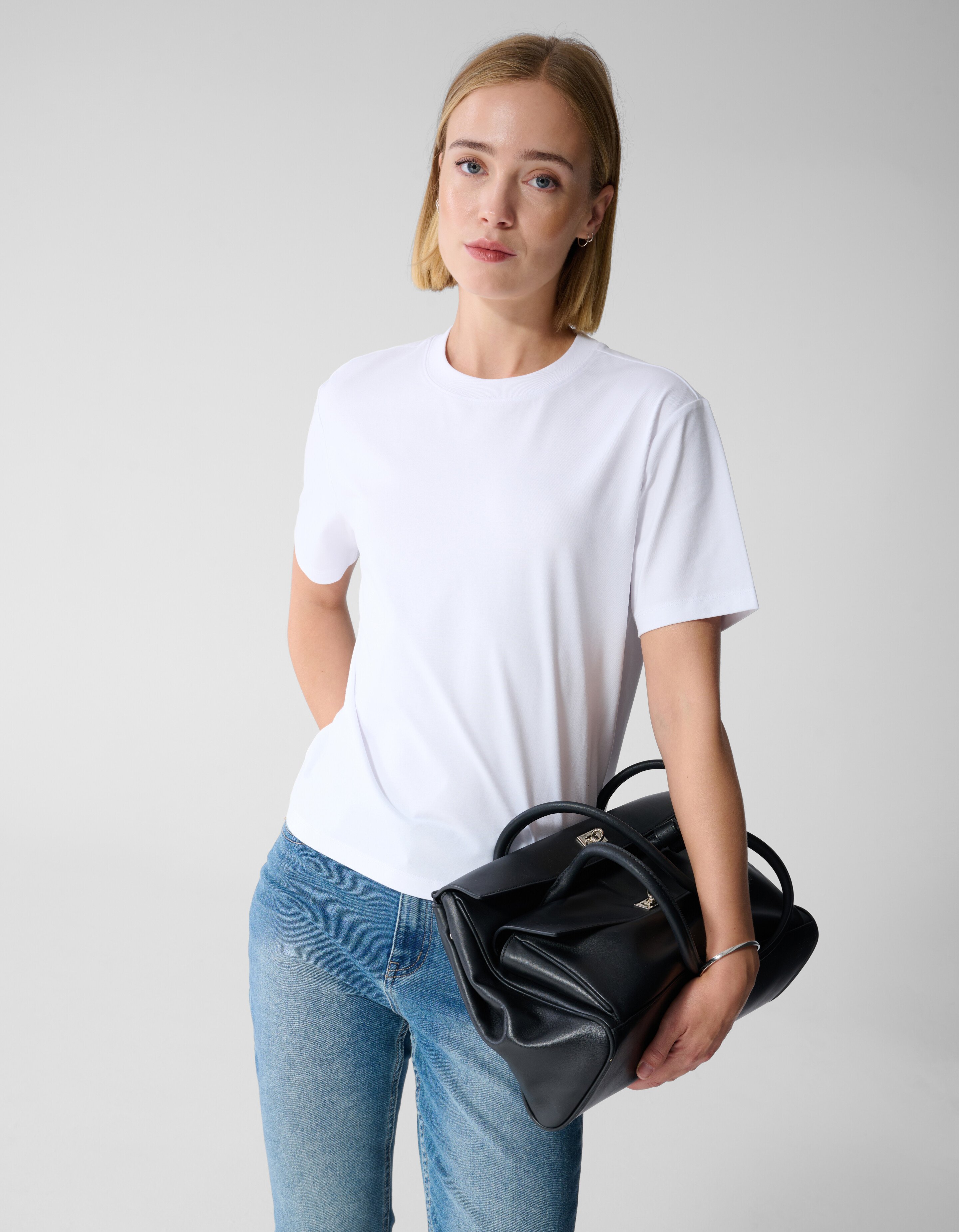 Basis T-shirt Wit By Lonneke SHOEBY WOMEN