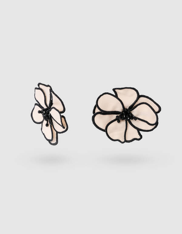 Bloem Oorbellen Zwart/Wit SHOEBY ACCESSOIRES