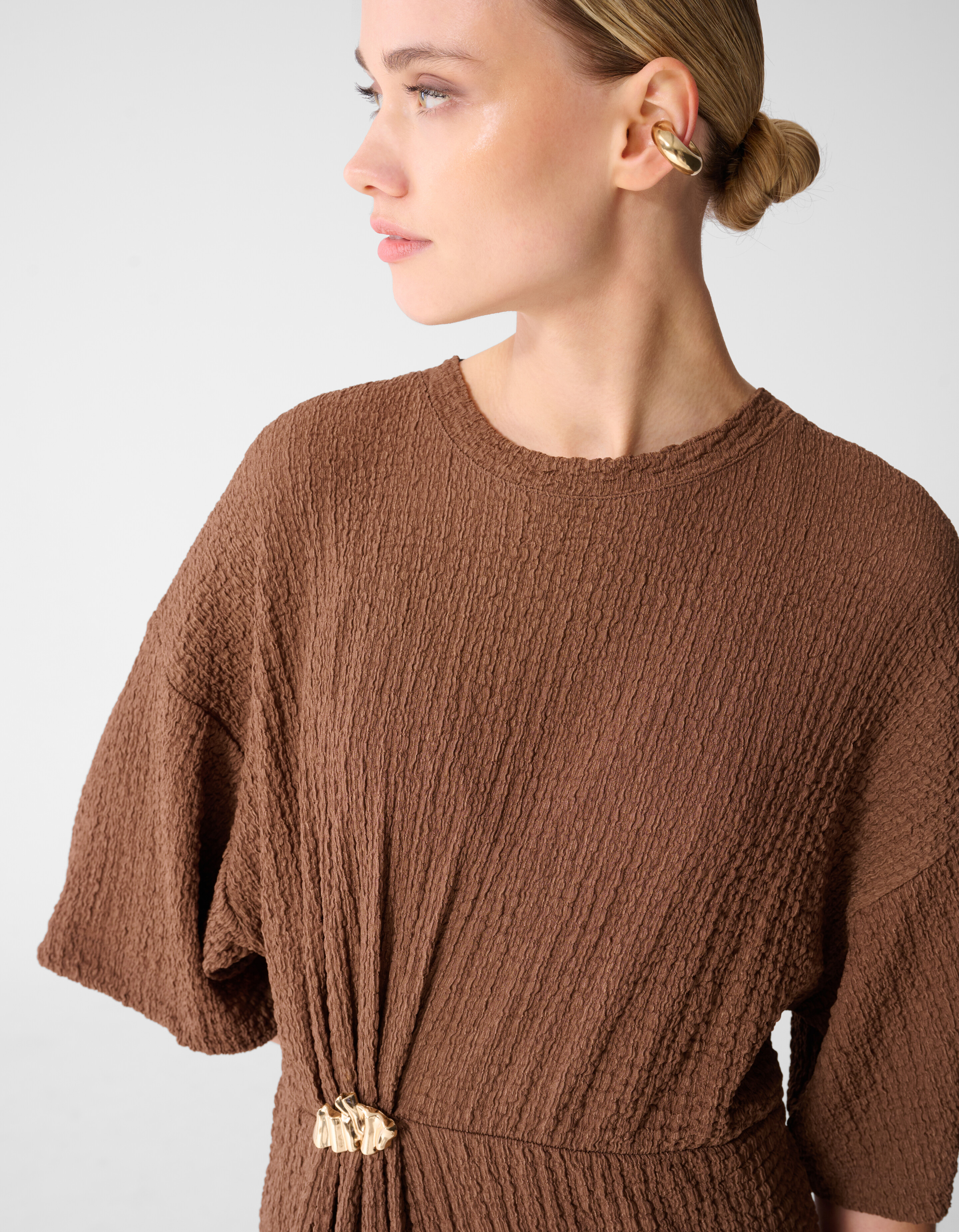 Organic Crinkle Maxi Jurk Bruin SHOEBY WOMEN