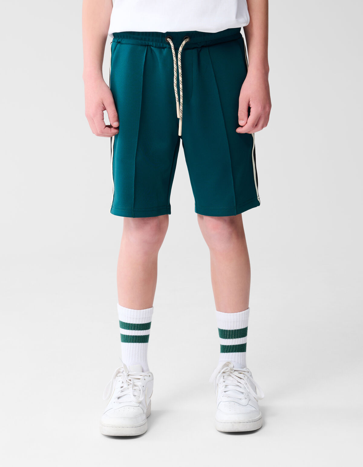 Sporty Short Donkergroen SHOEBY BOYS