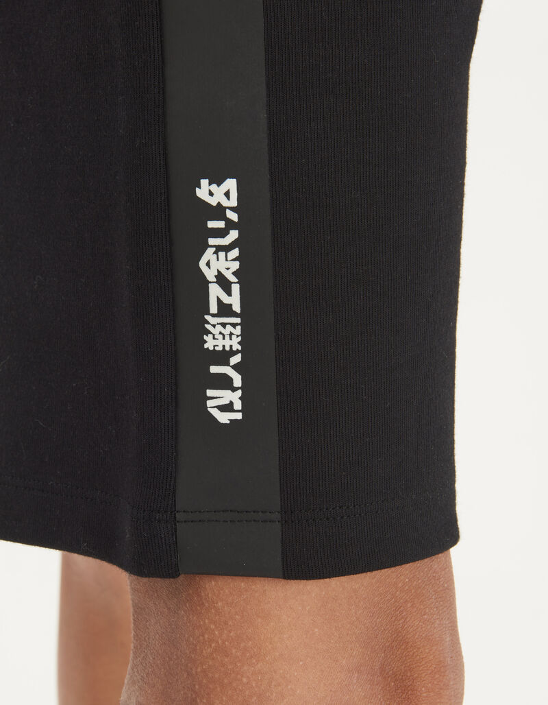 Follie Short