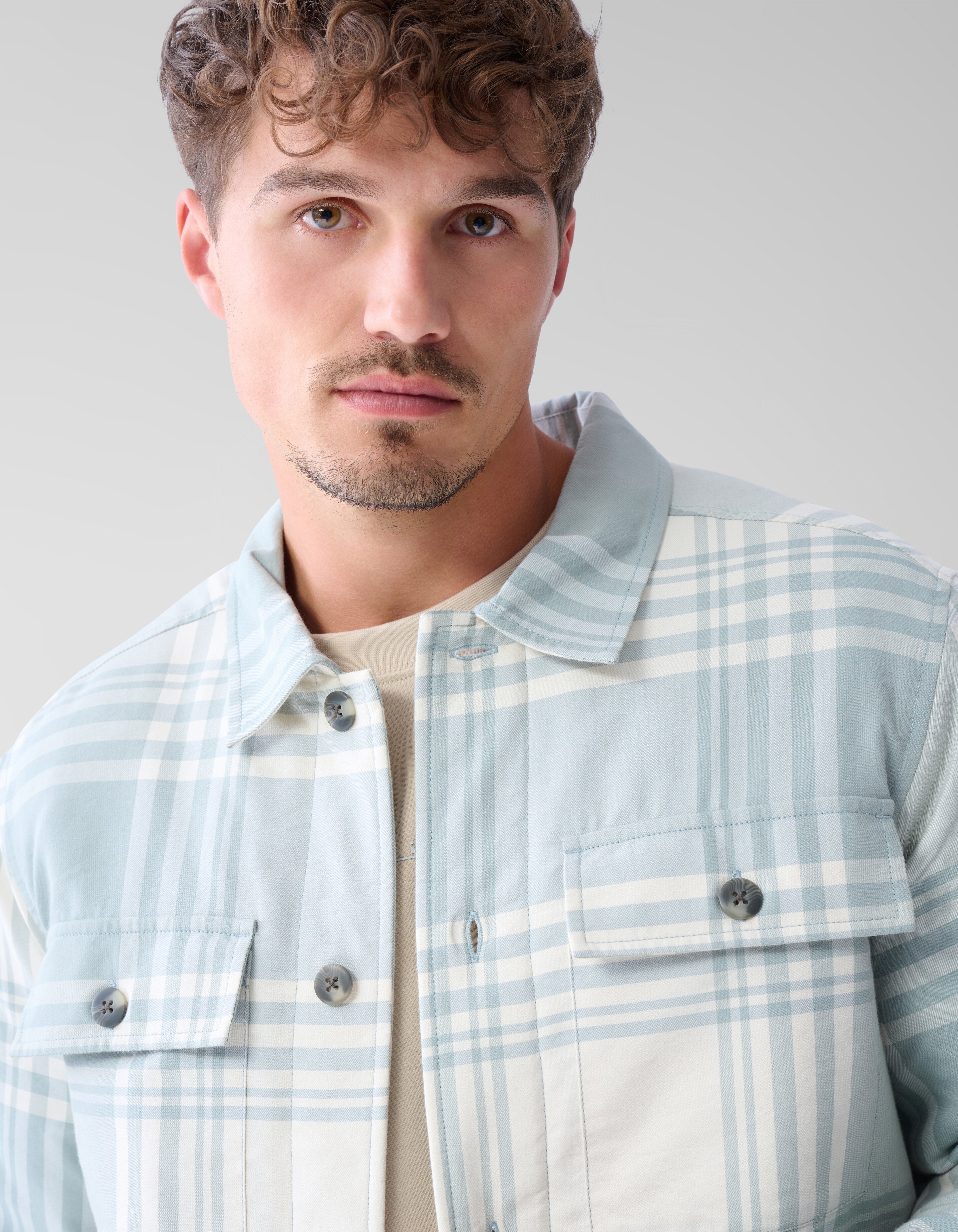 Soft Padded Overshirt Gebroken Wit SHOEBY MEN