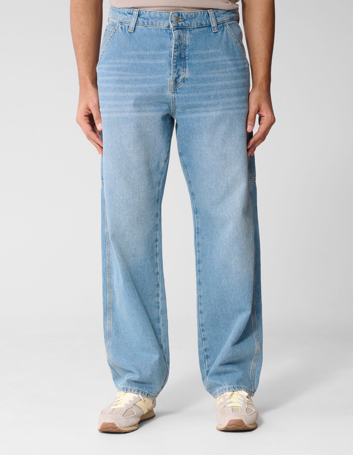 Carpenter Relaxed Fit Jeans Bleached L32 SHOEBY MEN