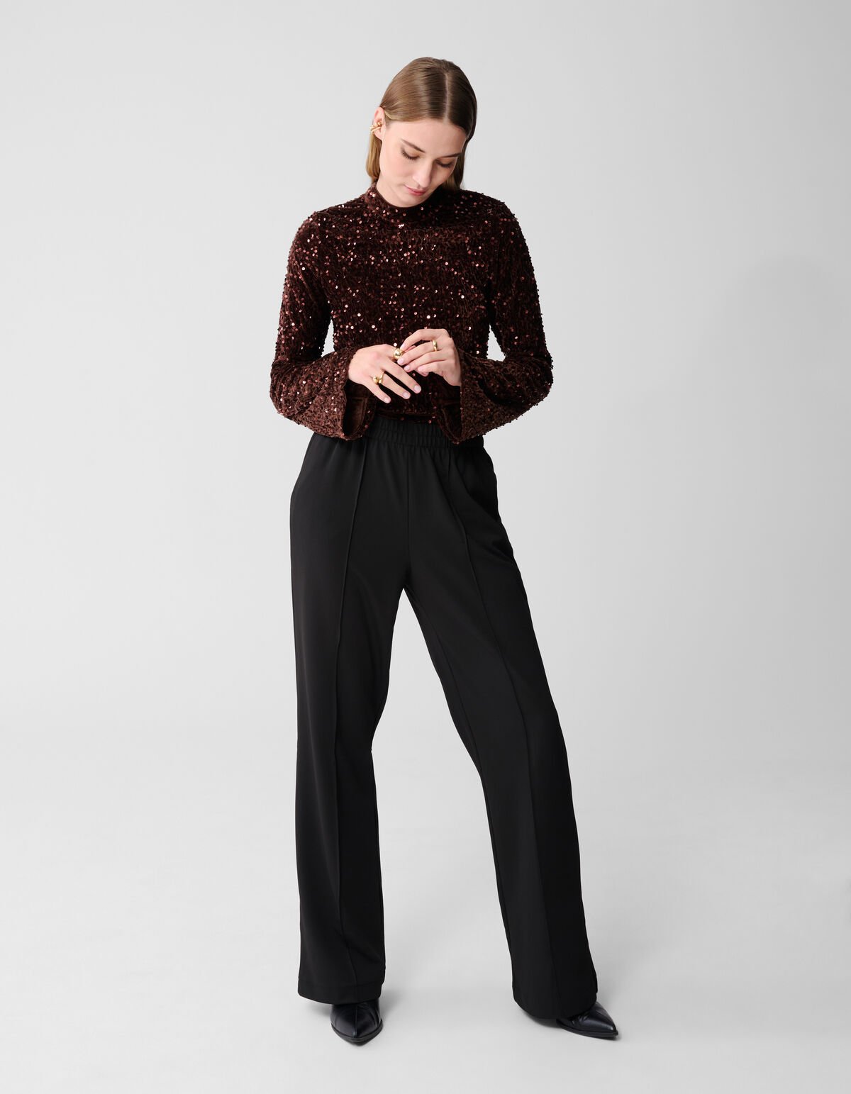 Sequin Flare Longsleeve Top Bruin SHOEBY WOMEN