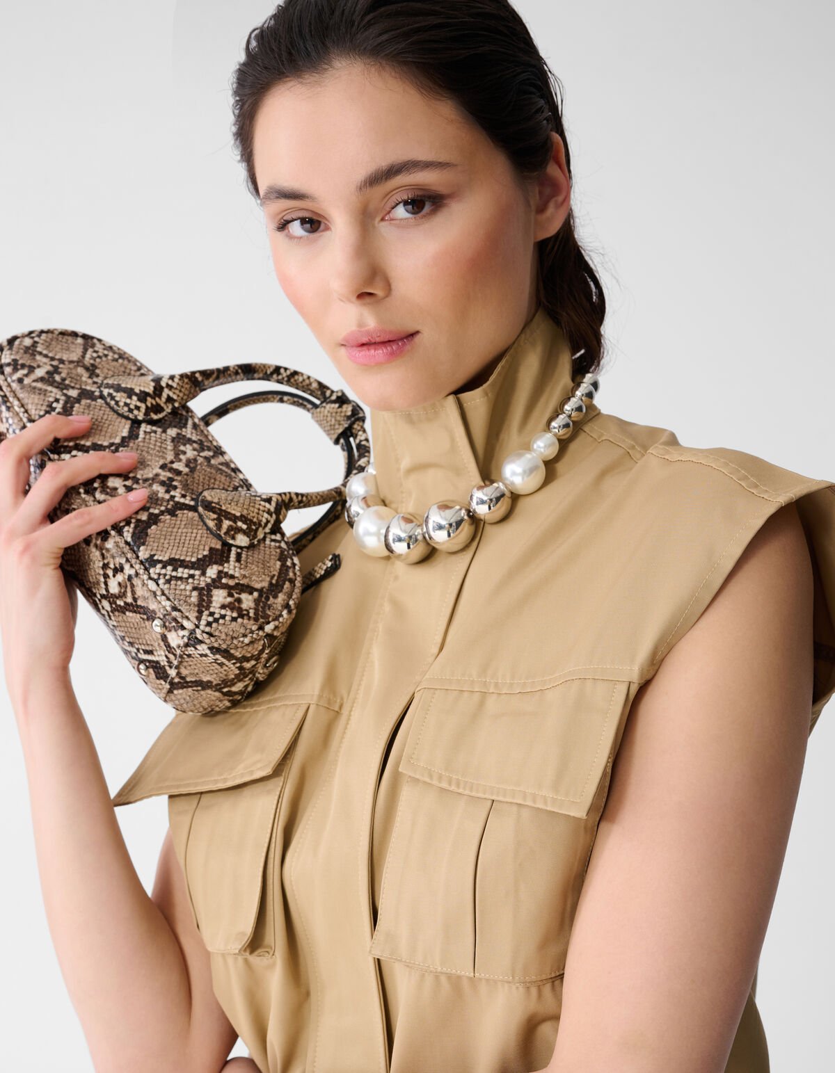 Sleeveless Cargo Jack Beige SHOEBY WOMEN