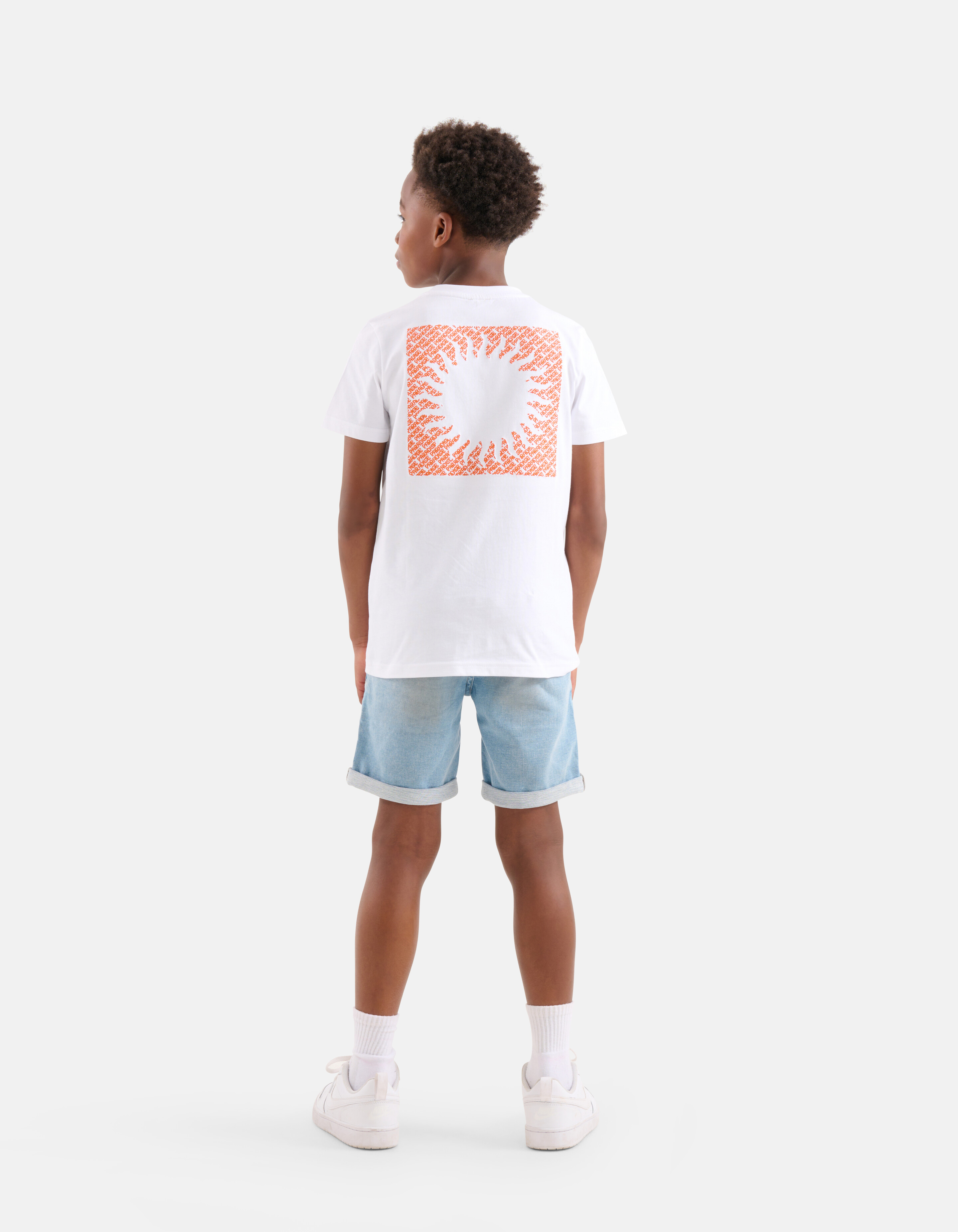 Embroidery T-shirt Wit SHOEBY BOYS