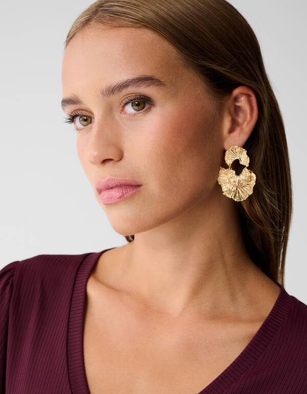 Ruffle Rib Top Donkerrood SHOEBY WOMEN