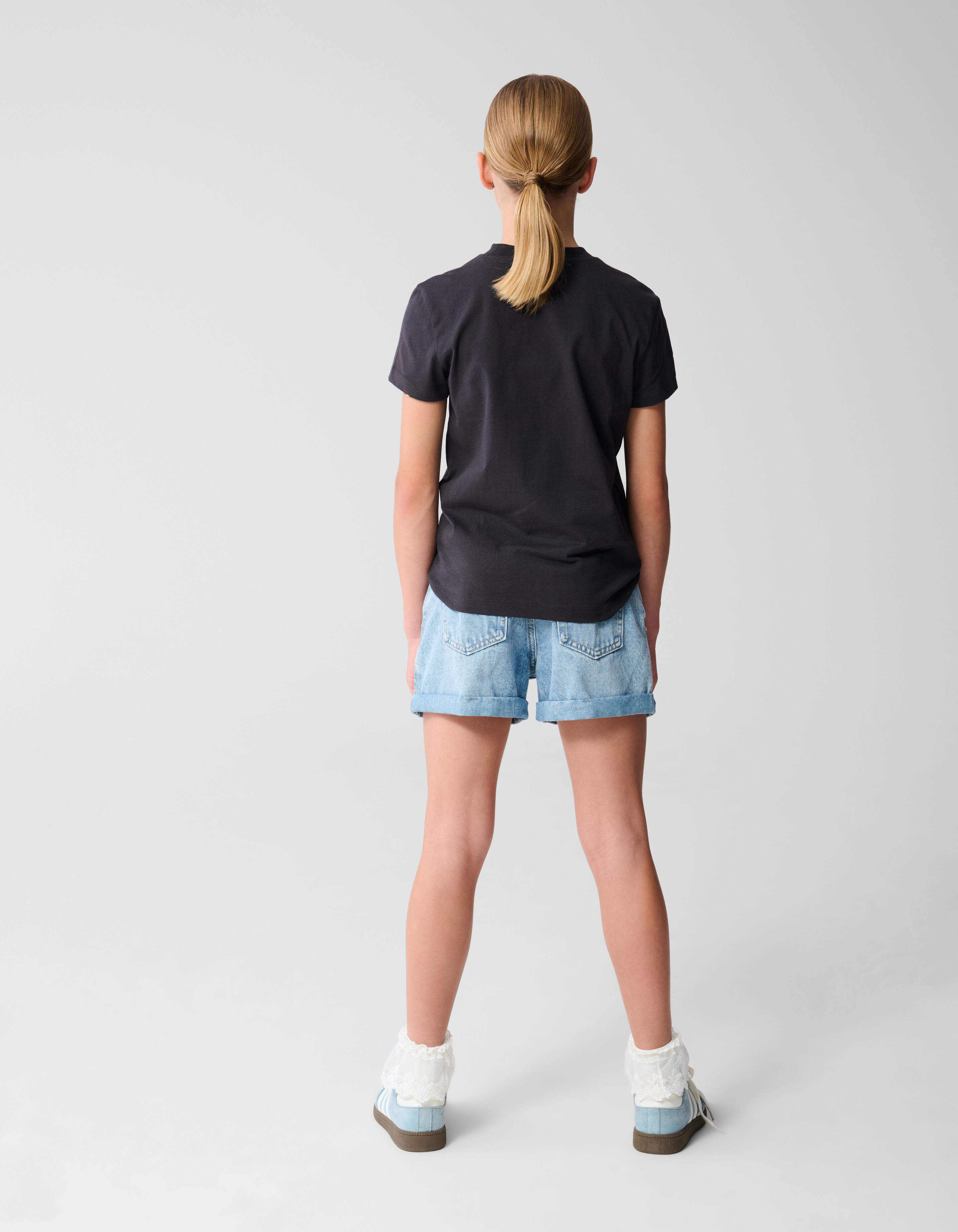Embroidery Heart T-shirt Donkergrijs SHOEBY GIRLS