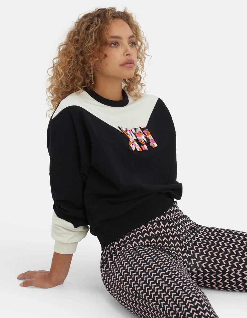 Hanna Sweater by Nicolette van Dam