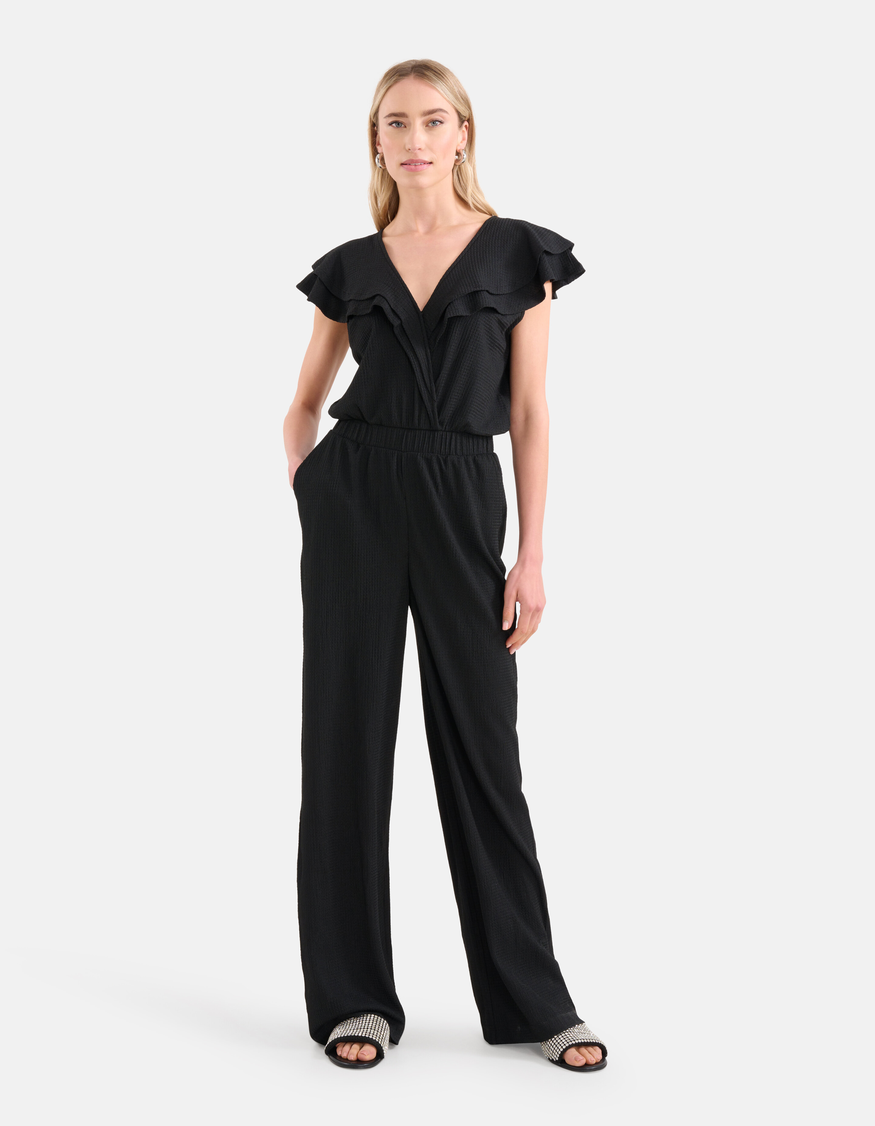 Crinkle Ruffle Jumpsuit Zwart SHOEBY WOMEN