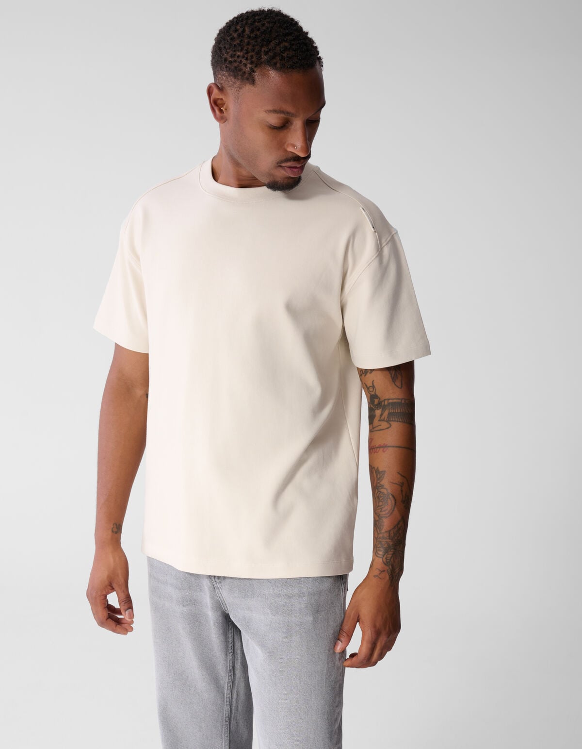 Basis Label T-shirt Zand SHOEBY MEN
