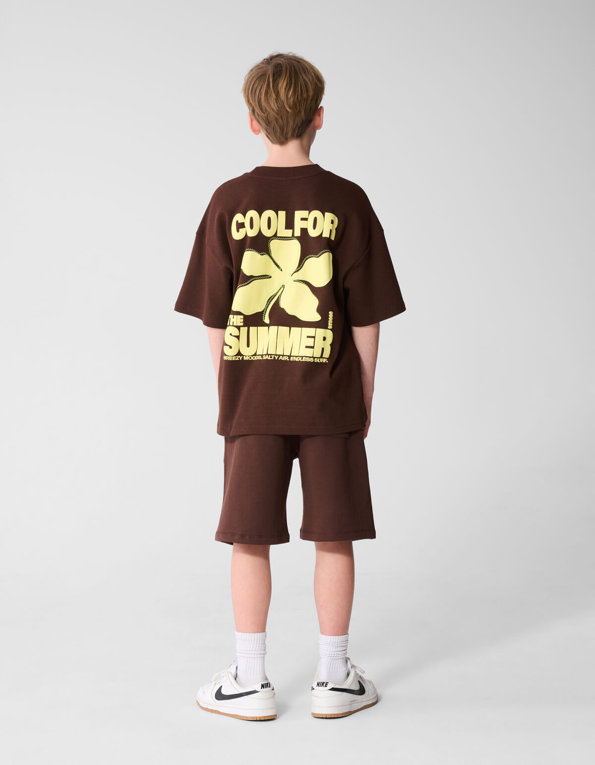Cool Relaxed Fit Short Donkerbruin SHOEBY BOYS