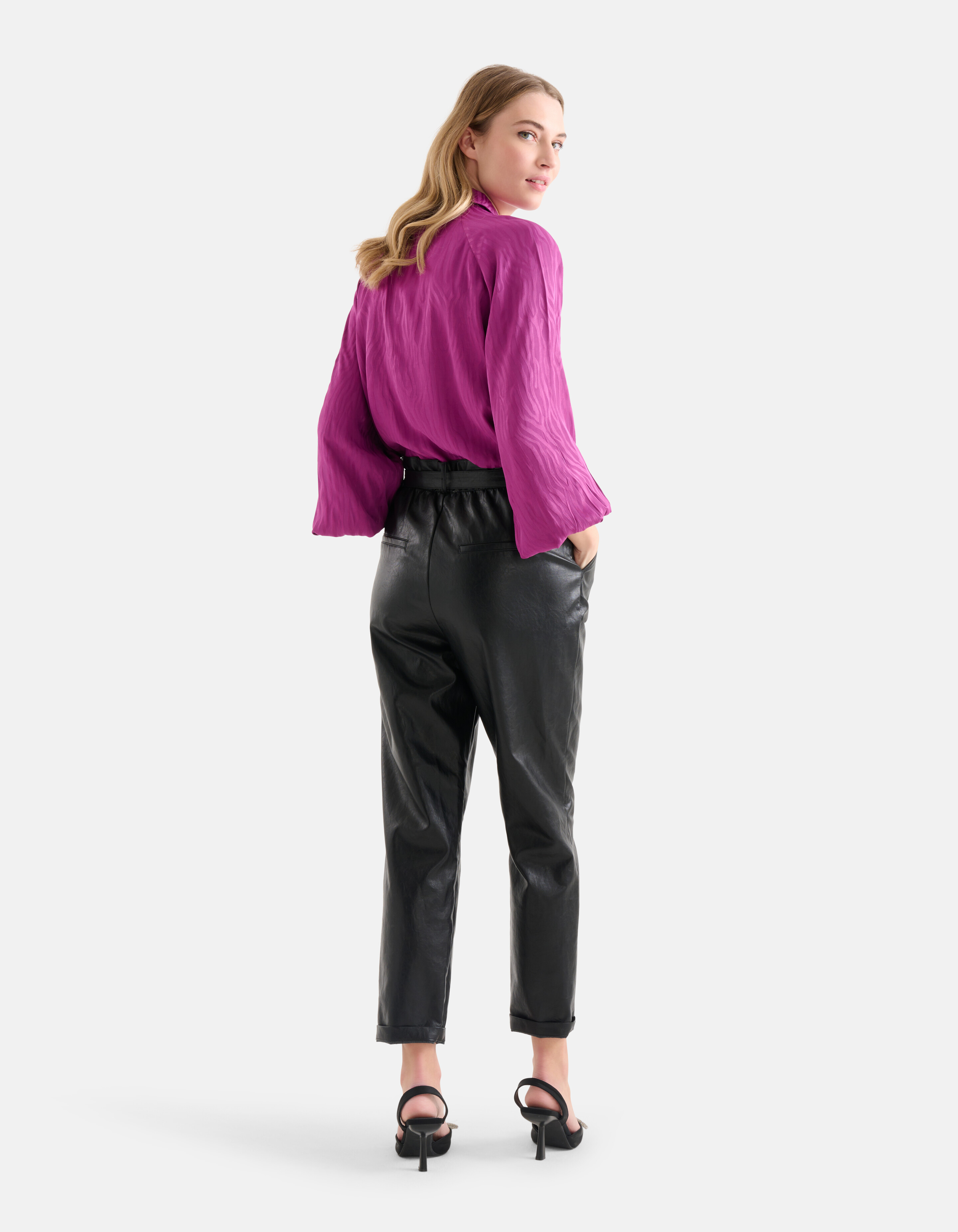Relaxed Jacquard Blouse Donkerroze SHOEBY WOMEN