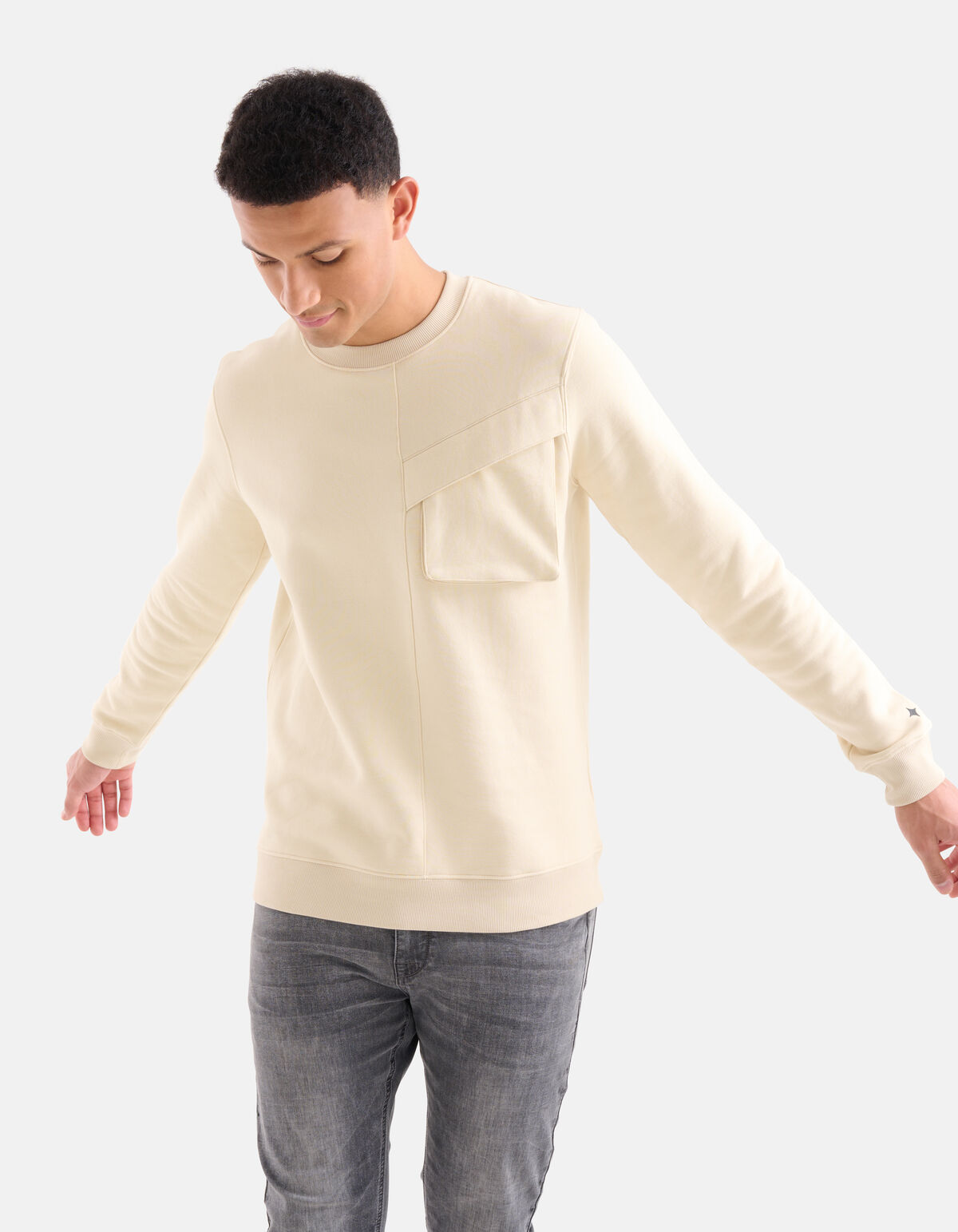 Cargo Crew Sweater Beige SHOEBY MEN