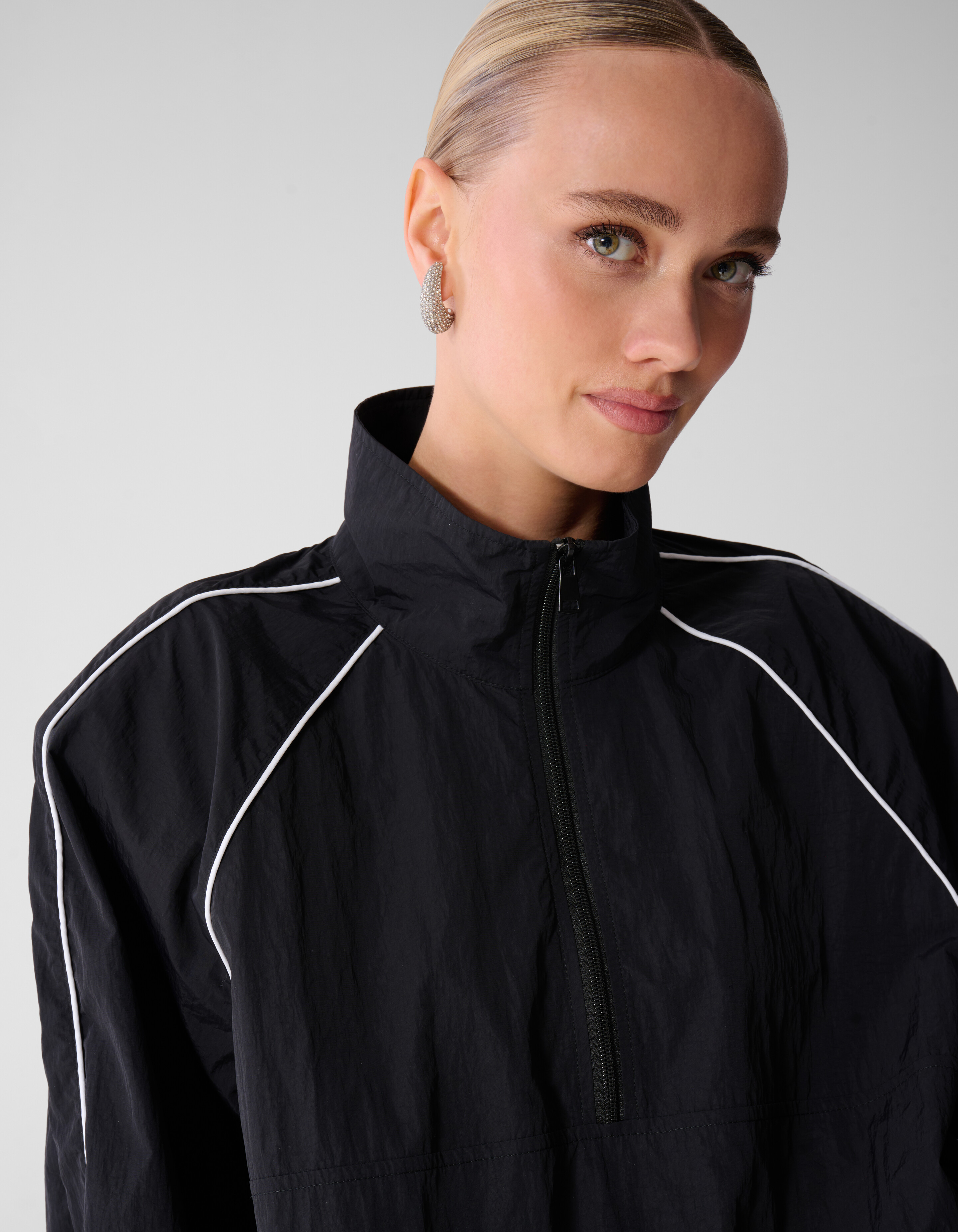 Relaxed Fit Piping Blouse Zwart SHOEBY WOMEN