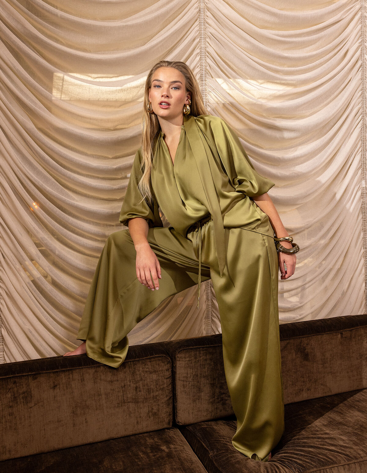 Satijnen Loose Fit Broek Groen By Fred SHOEBY WOMEN