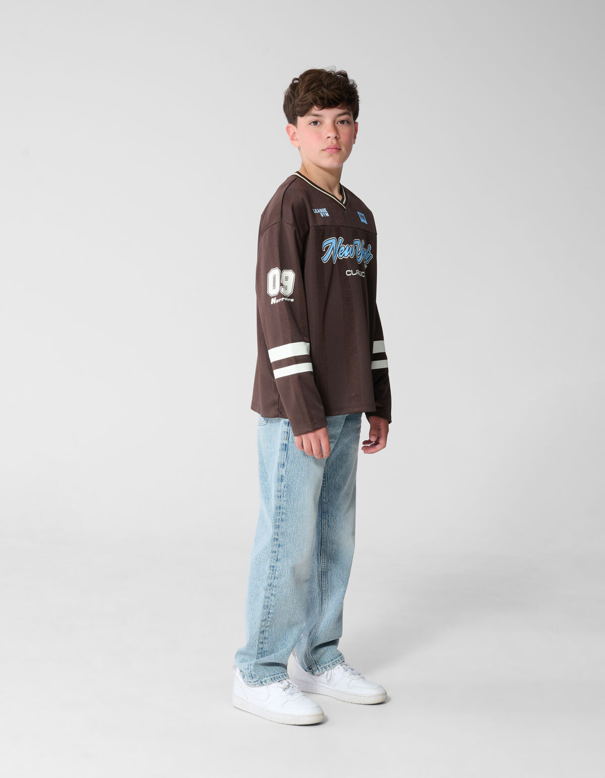 Sport Artwork Longsleeve Donkerbruin SHOEBY BOYS