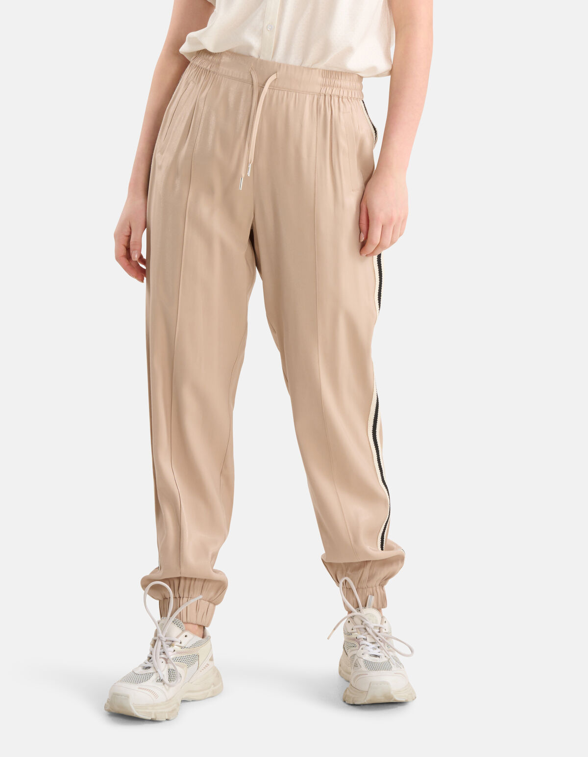 Cargo Tape Broek Zand SHOEBY WOMEN