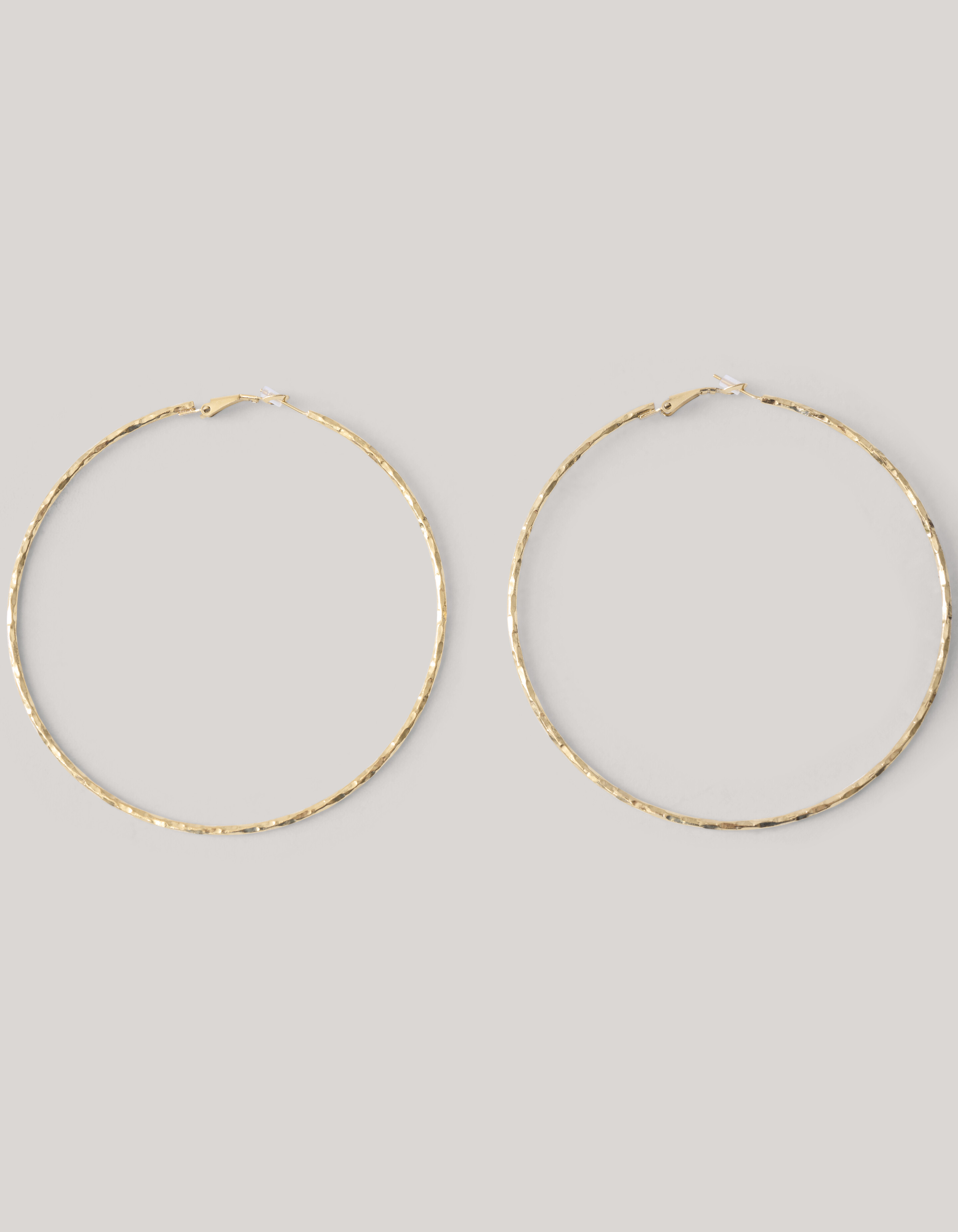 Hammered Hoop Oorbellen Goud SHOEBY ACCESSOIRES