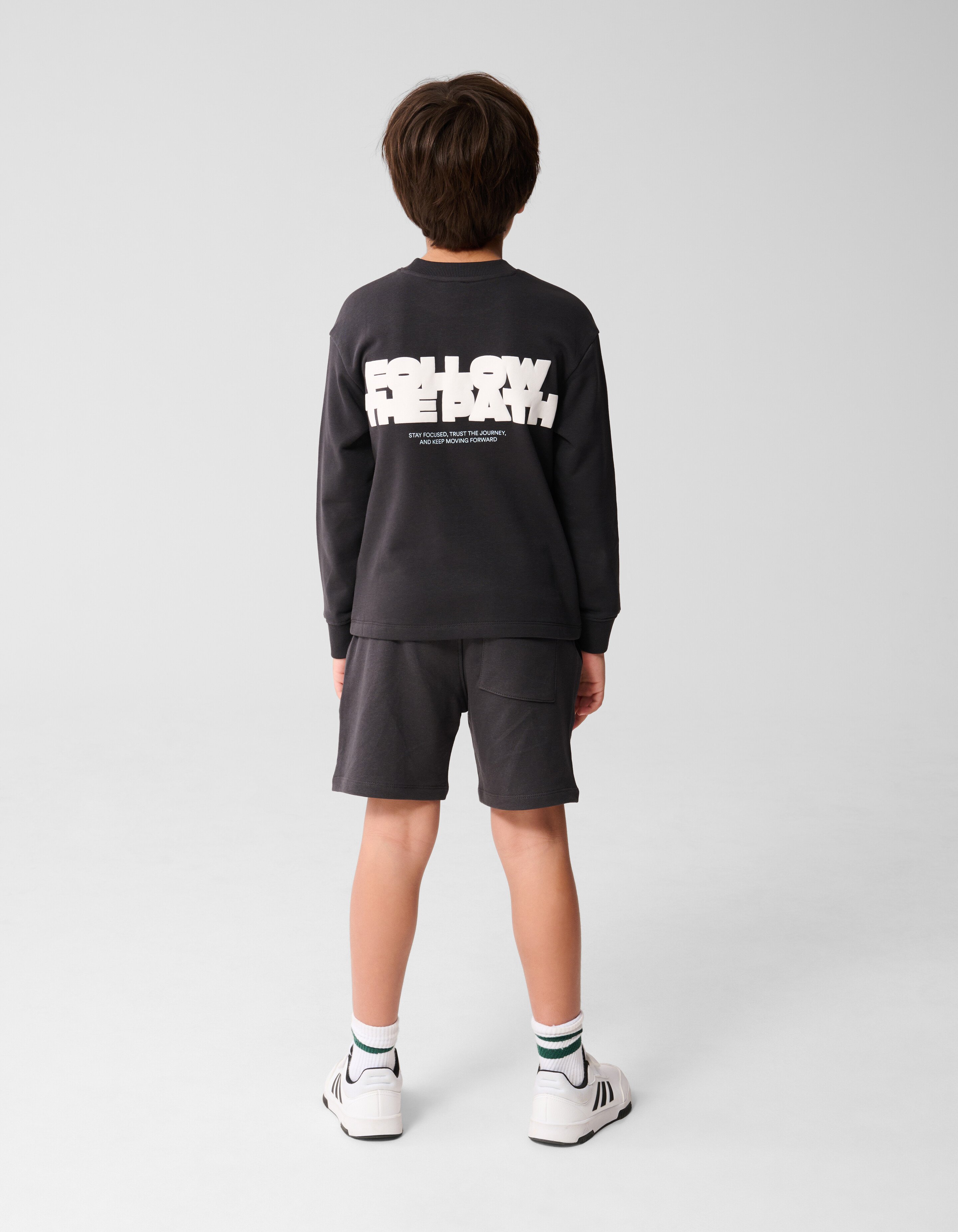 Tekst Artwork Sweater Donkergrijs SHOEBY BOYS