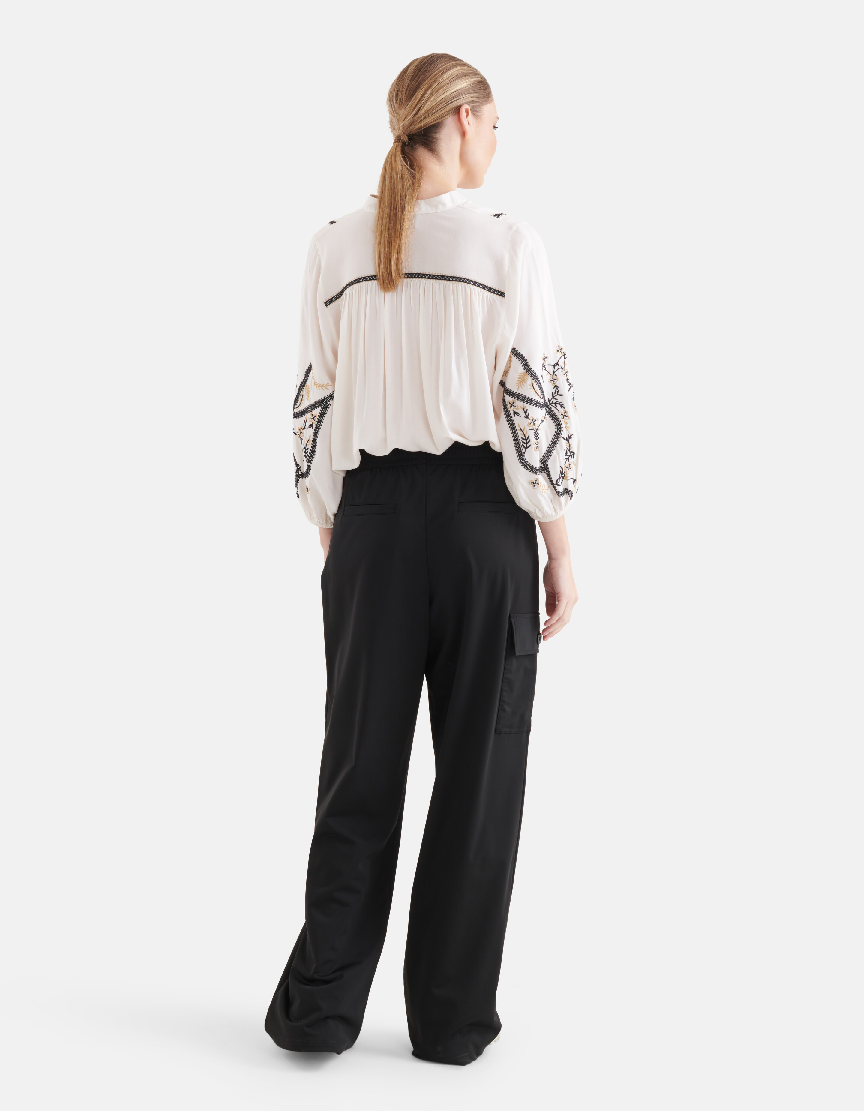Embroidery Blouse Gebroken Wit By Mieke SHOEBY WOMEN