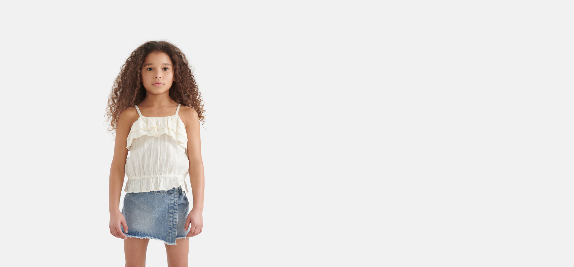 Ruffle Crop Top Beige SHOEBY GIRLS