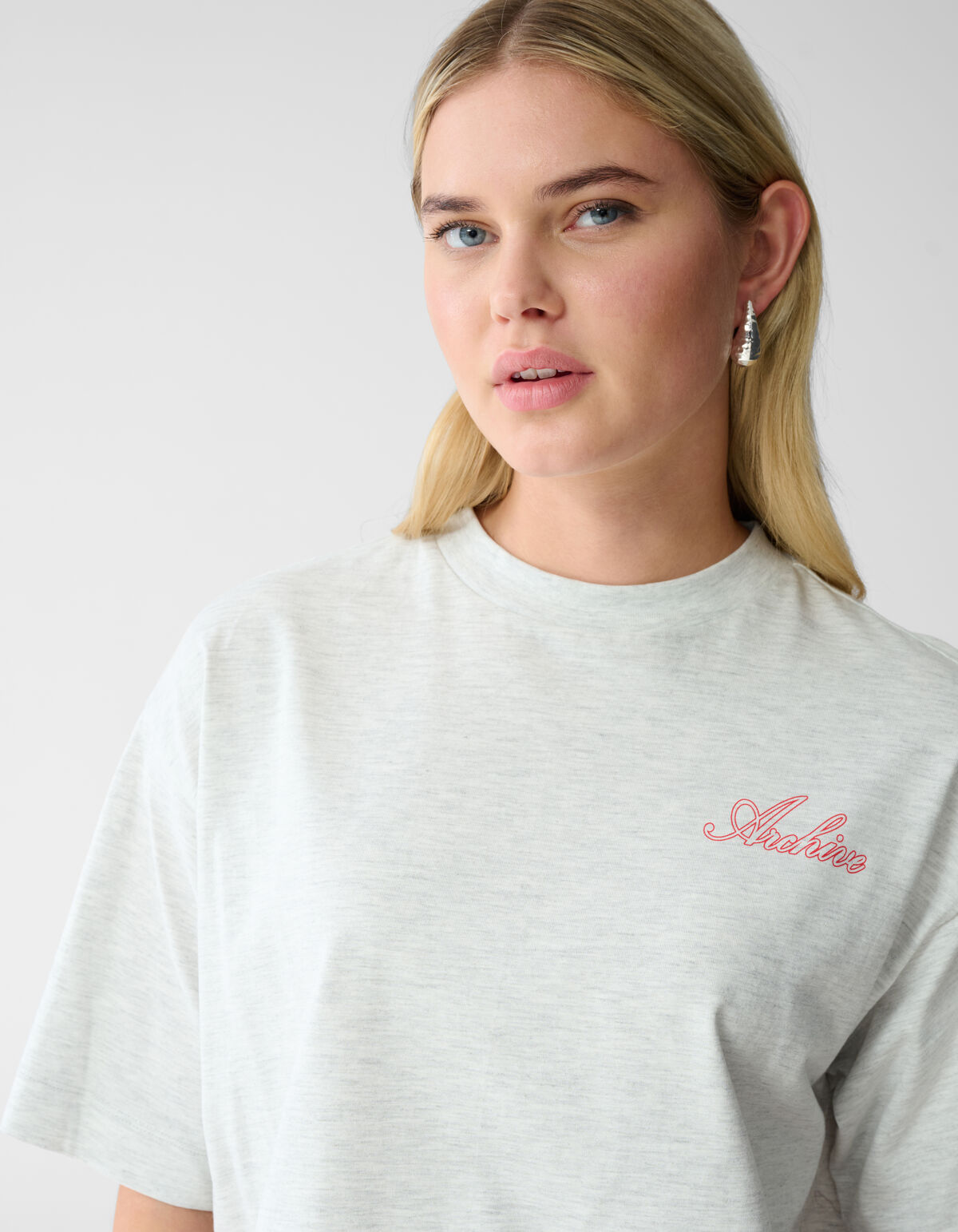 Heart Back Artwork T-shirt Lichtgrijs SHOEBY WOMEN