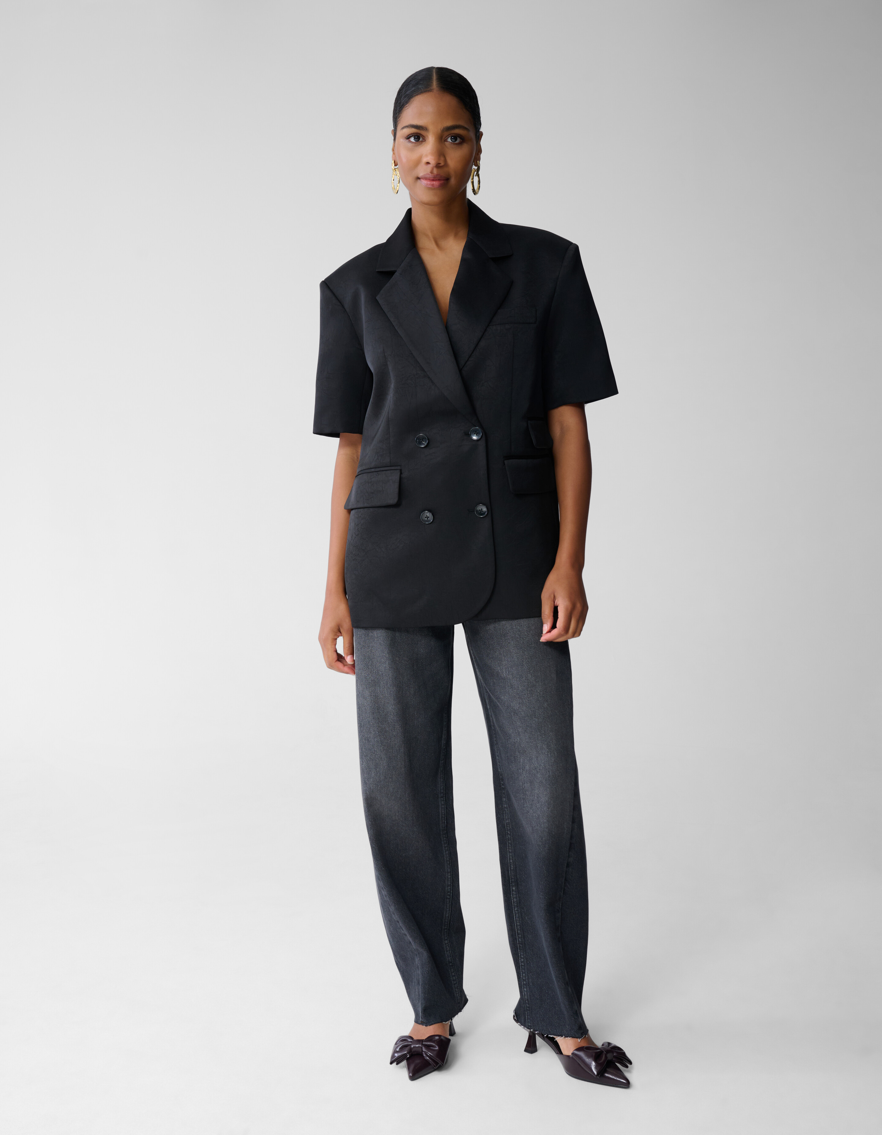 Short Sleeve Blazer Zwart SHOEBY WOMEN