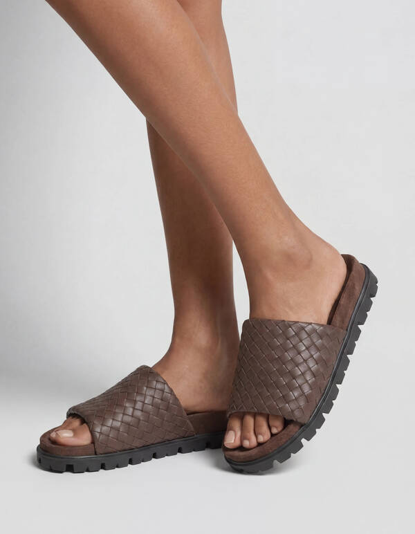 Braided Slipper Donkerbruin SHOEBY SHOES