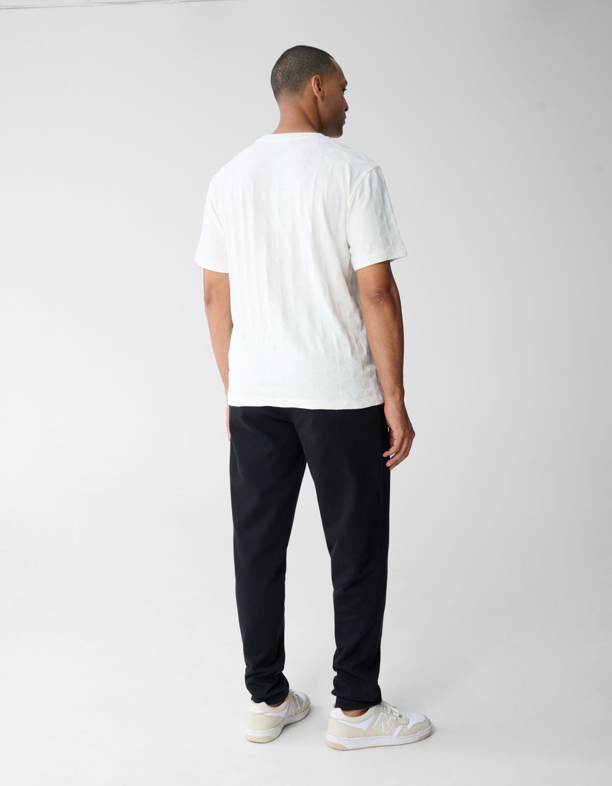 Jacquard Spark Logo T-shirt Gebroken Wit SHOEBY MEN