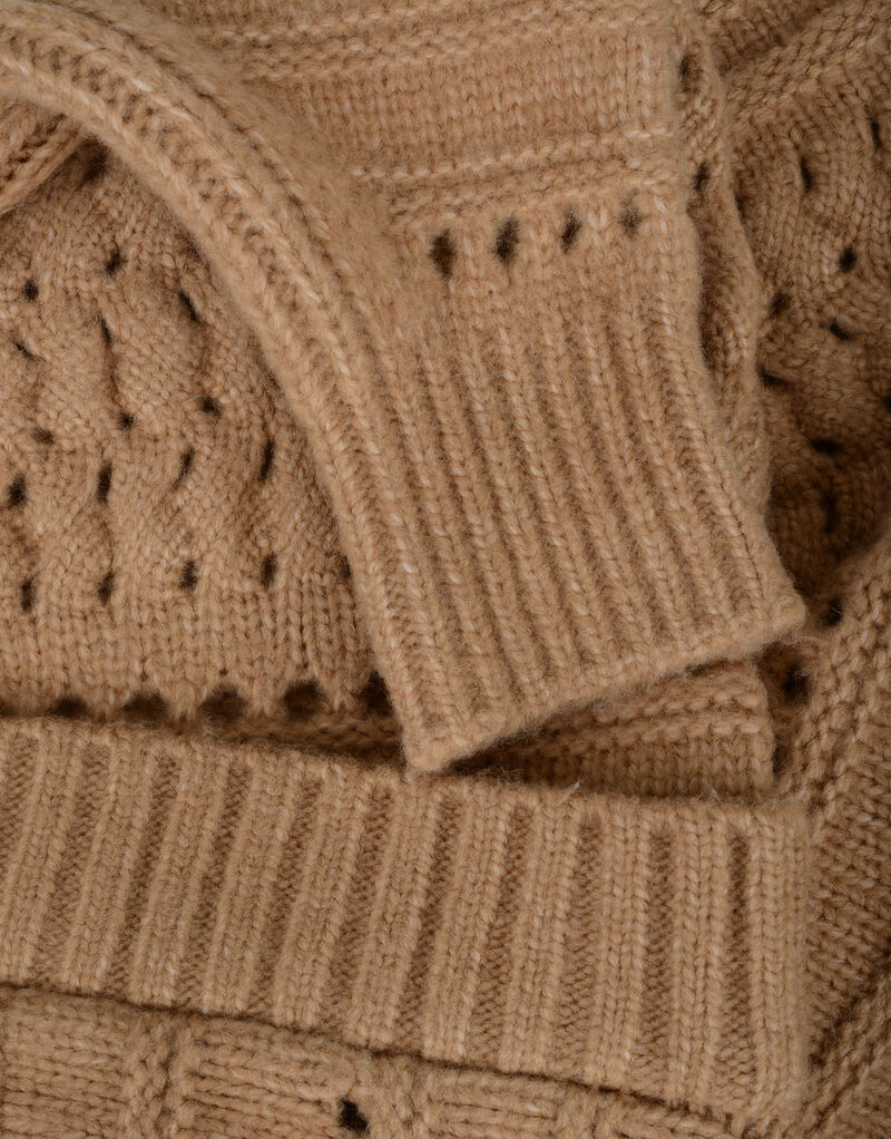 Macy Pullover