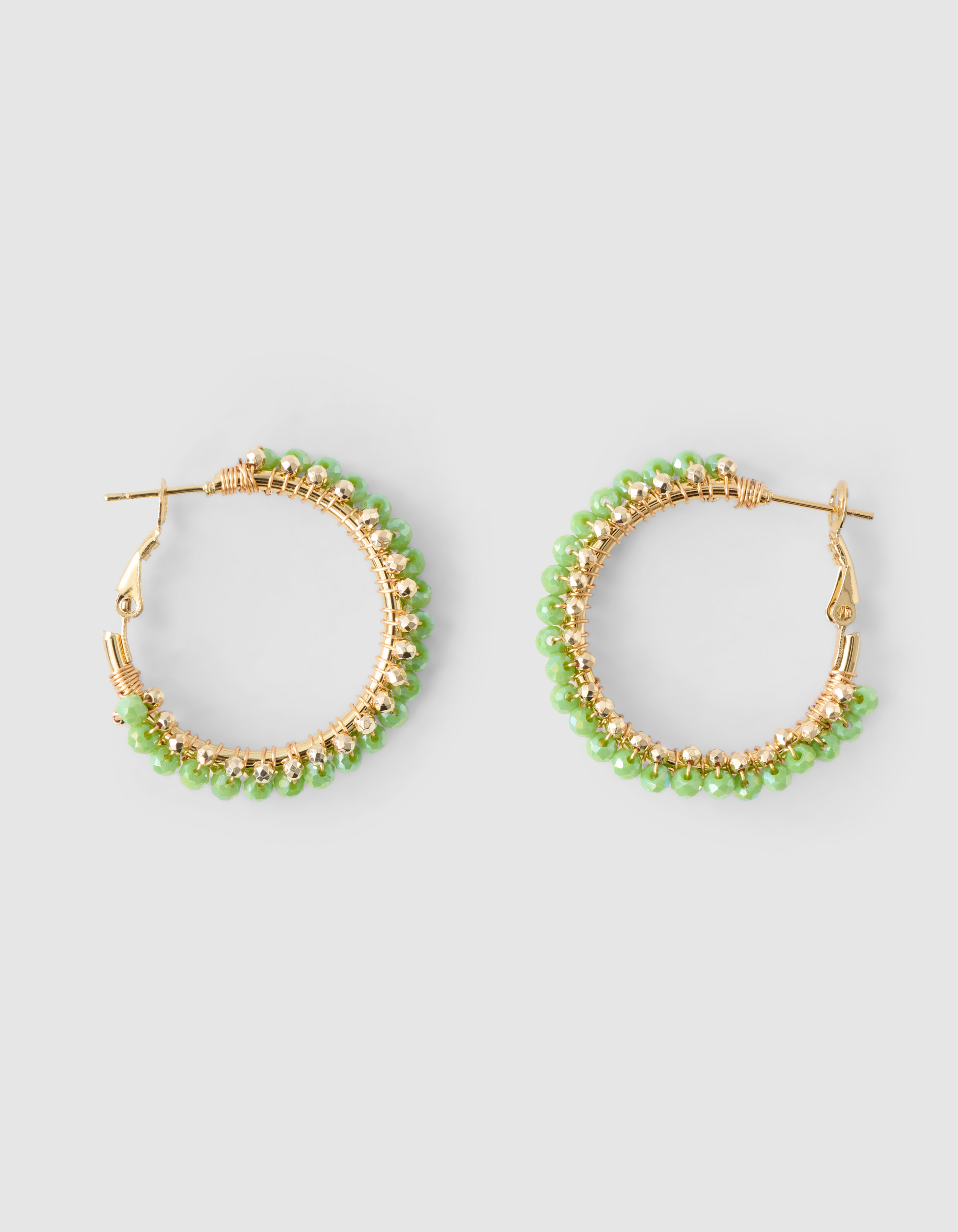 Beaded Hoop Oorbellen Groen SHOEBY ACCESSOIRES