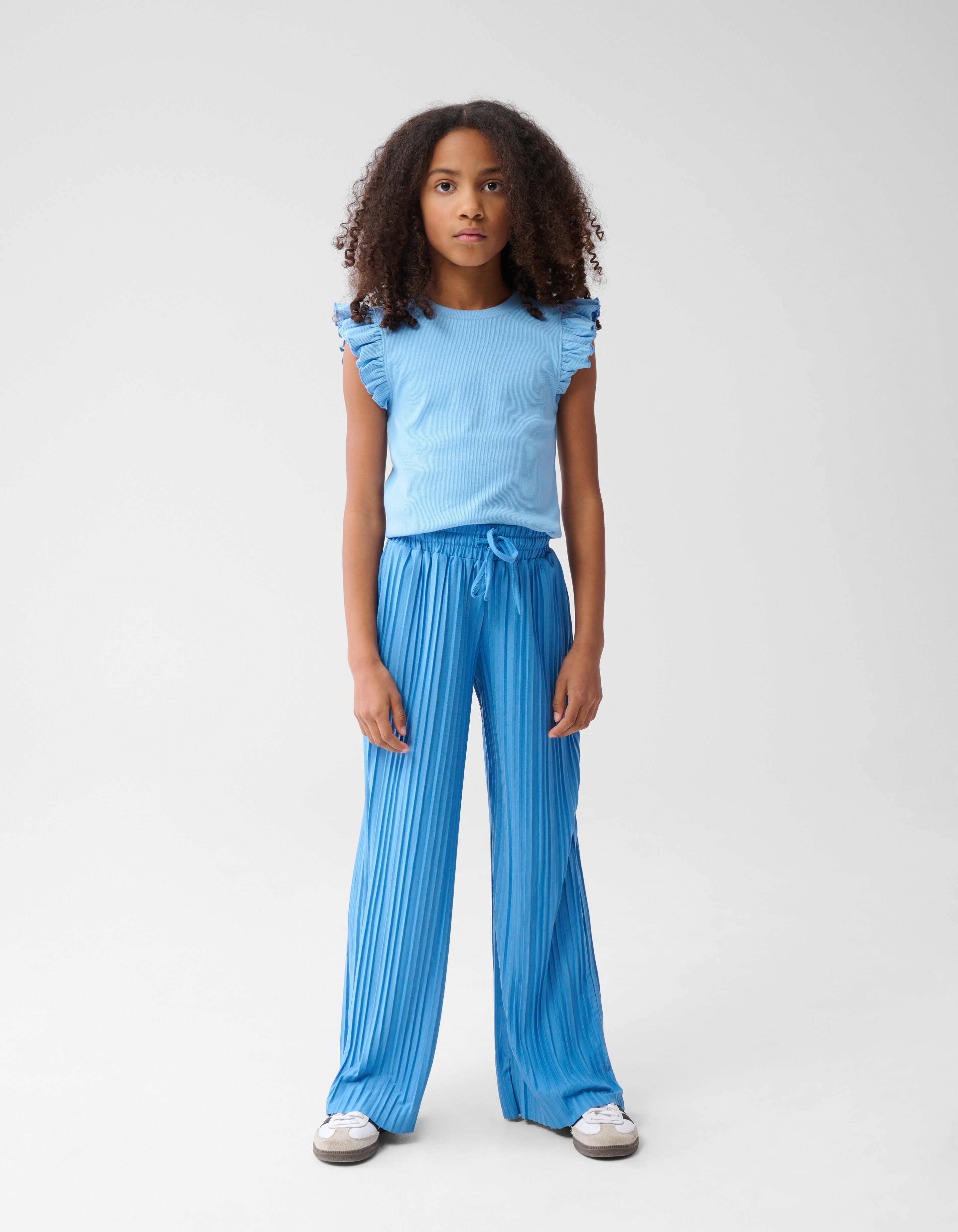 Ruffle Rib Top Blauw SHOEBY GIRLS