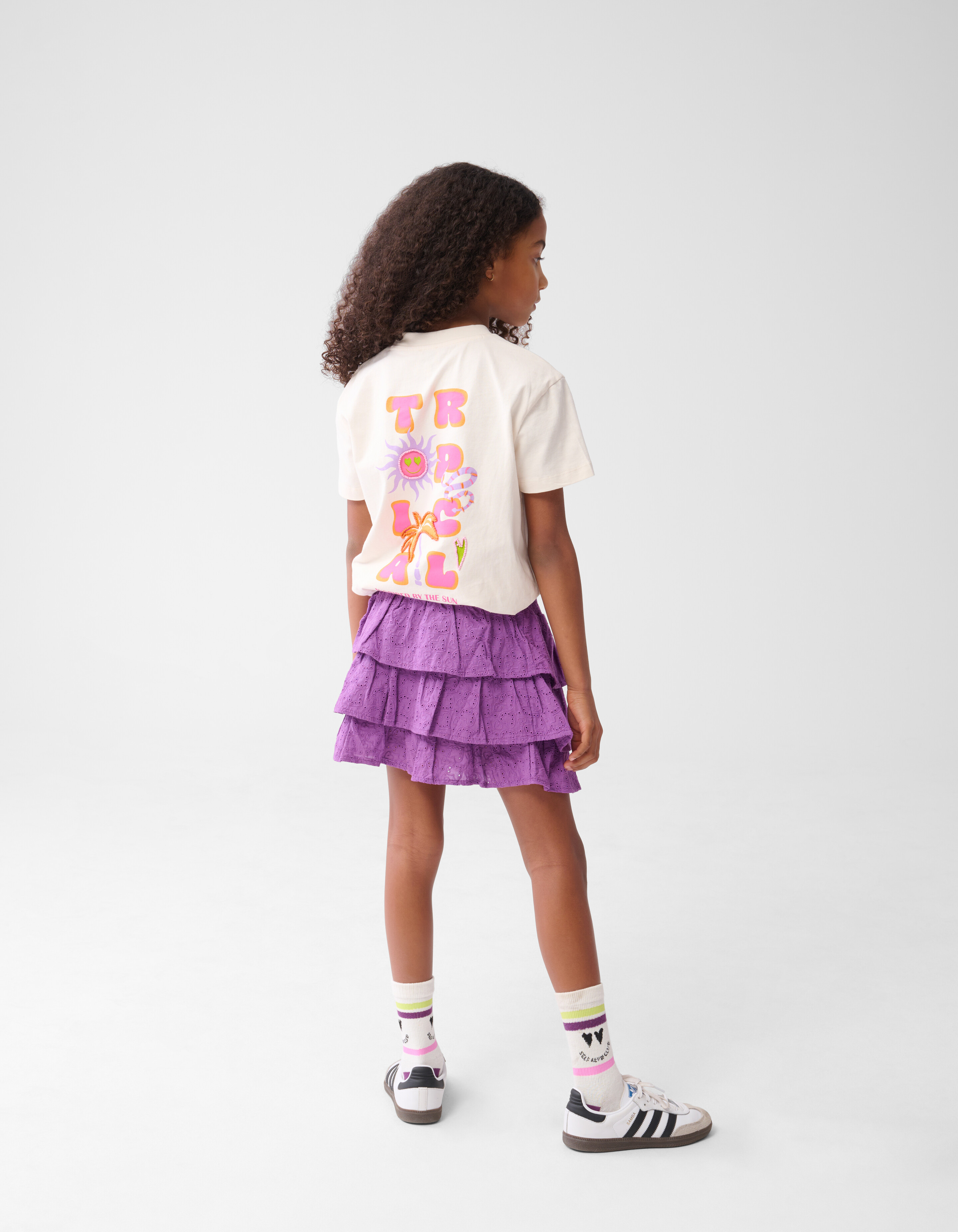 Tropical Artwork T-shirt Gebroken Wit By Lizzy SHOEBY GIRLS